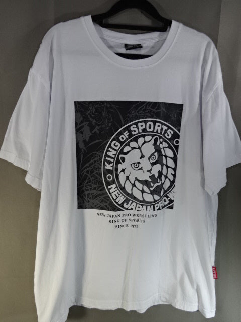 New Japan Pro Wrestling × Shimamura Lion Mark T-shirt (1) (white)