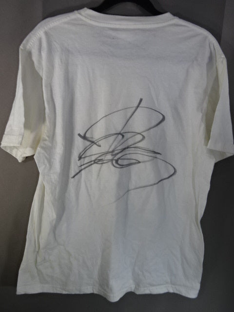 【hand signed autograph】 Shinsuke Nakamura ×Roger Mikasa "Snoopy is also cool LIVE TO GIVE" T-shirt