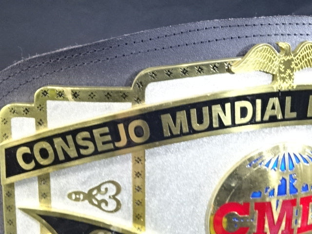 ★ worn by him !! ★ CMLL World Heavyweight Championship Belt
