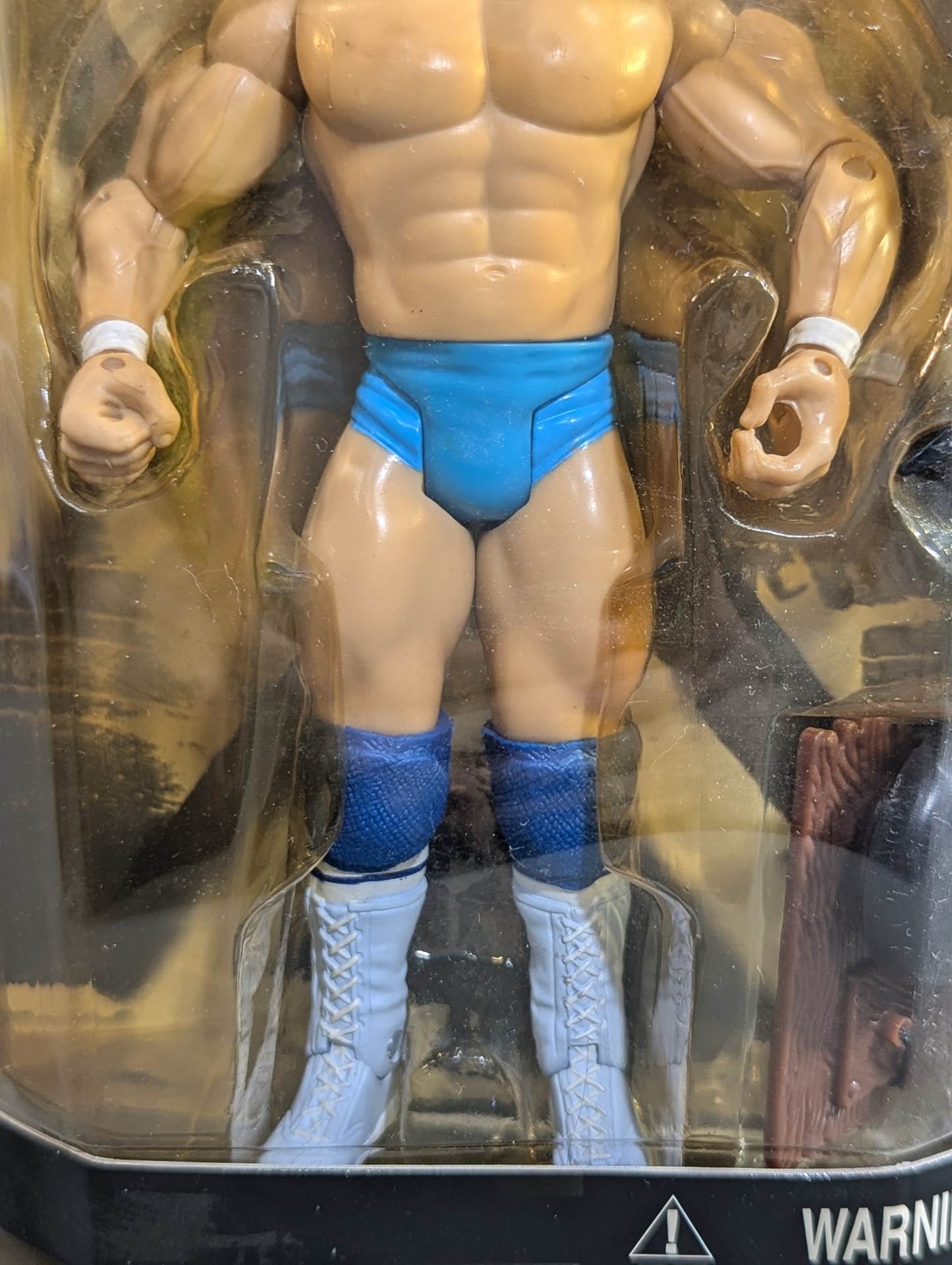 ドン・ムラコ(水色パンツ)