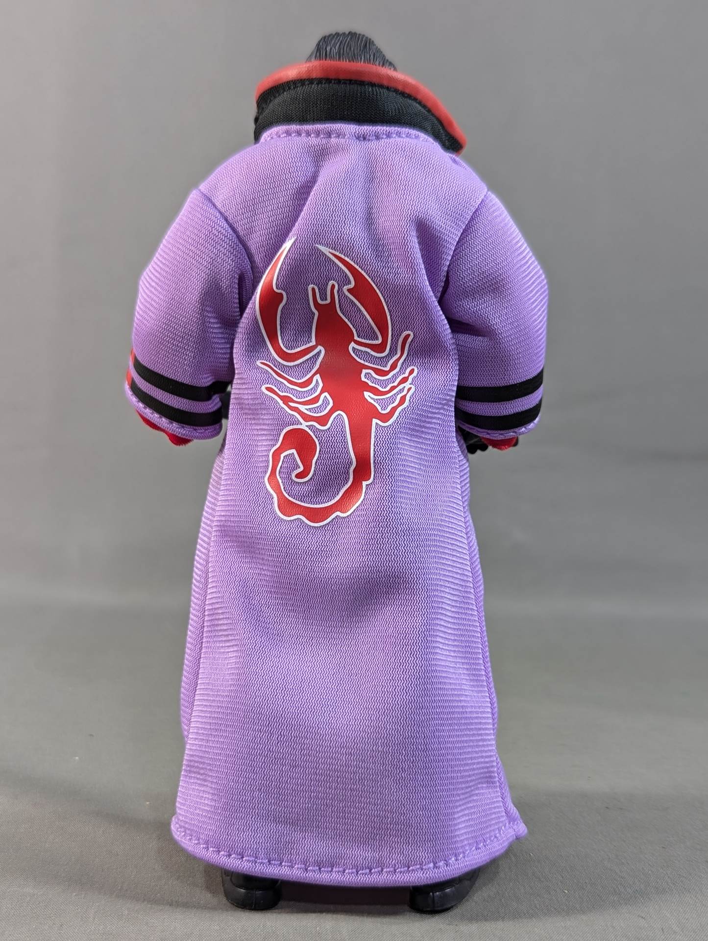 スティング(紫ガウン)