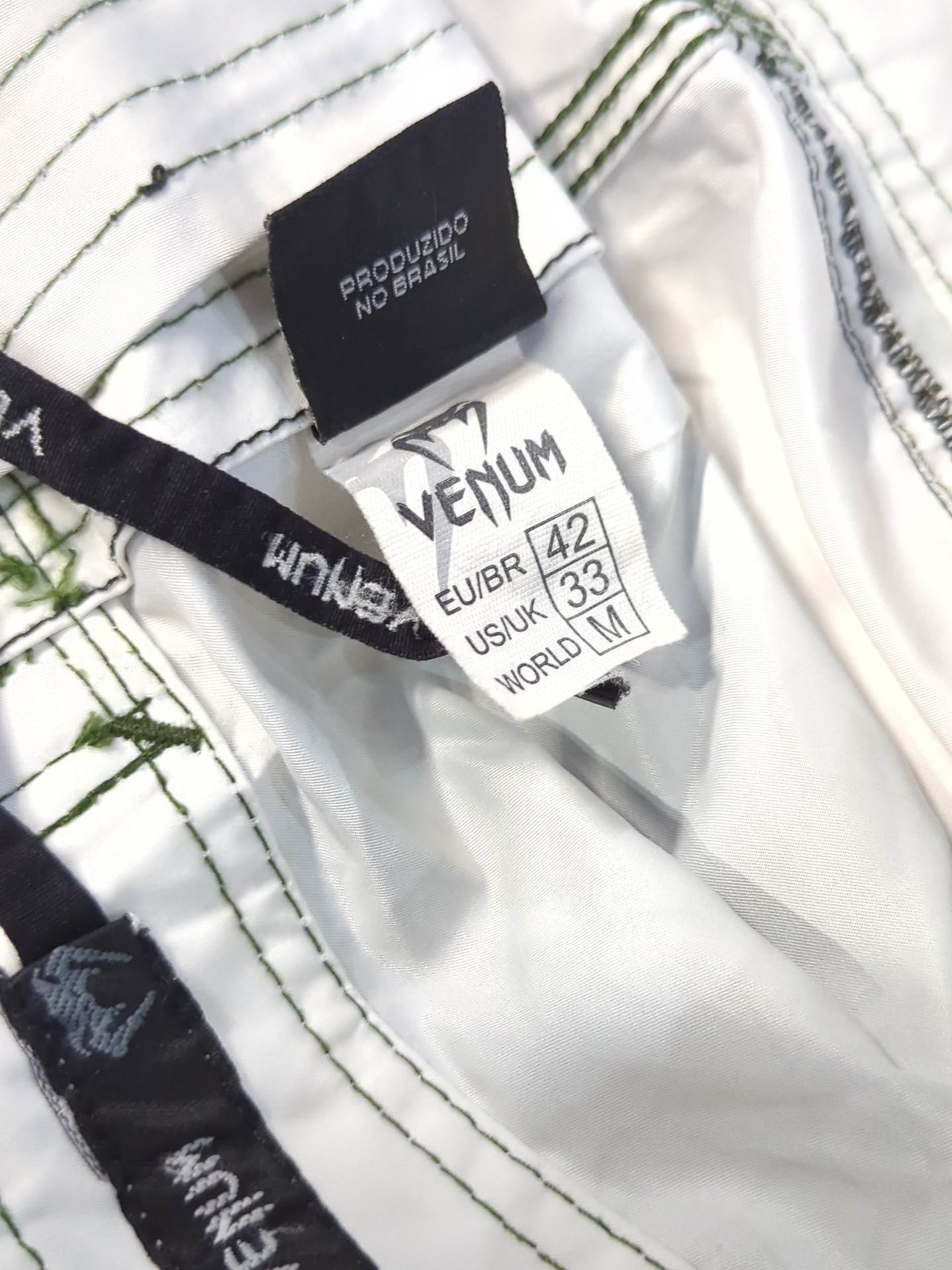 VENUM Fight Shorts (4) (White× Green)