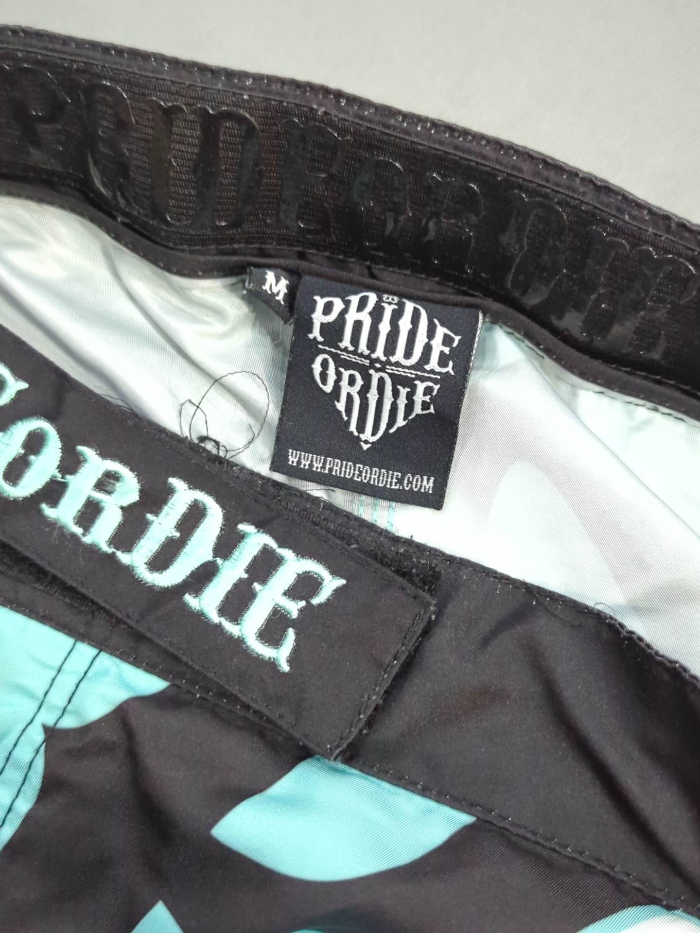 PRiDE or DiE Fight Shorts (6) (Black× Light Blue)