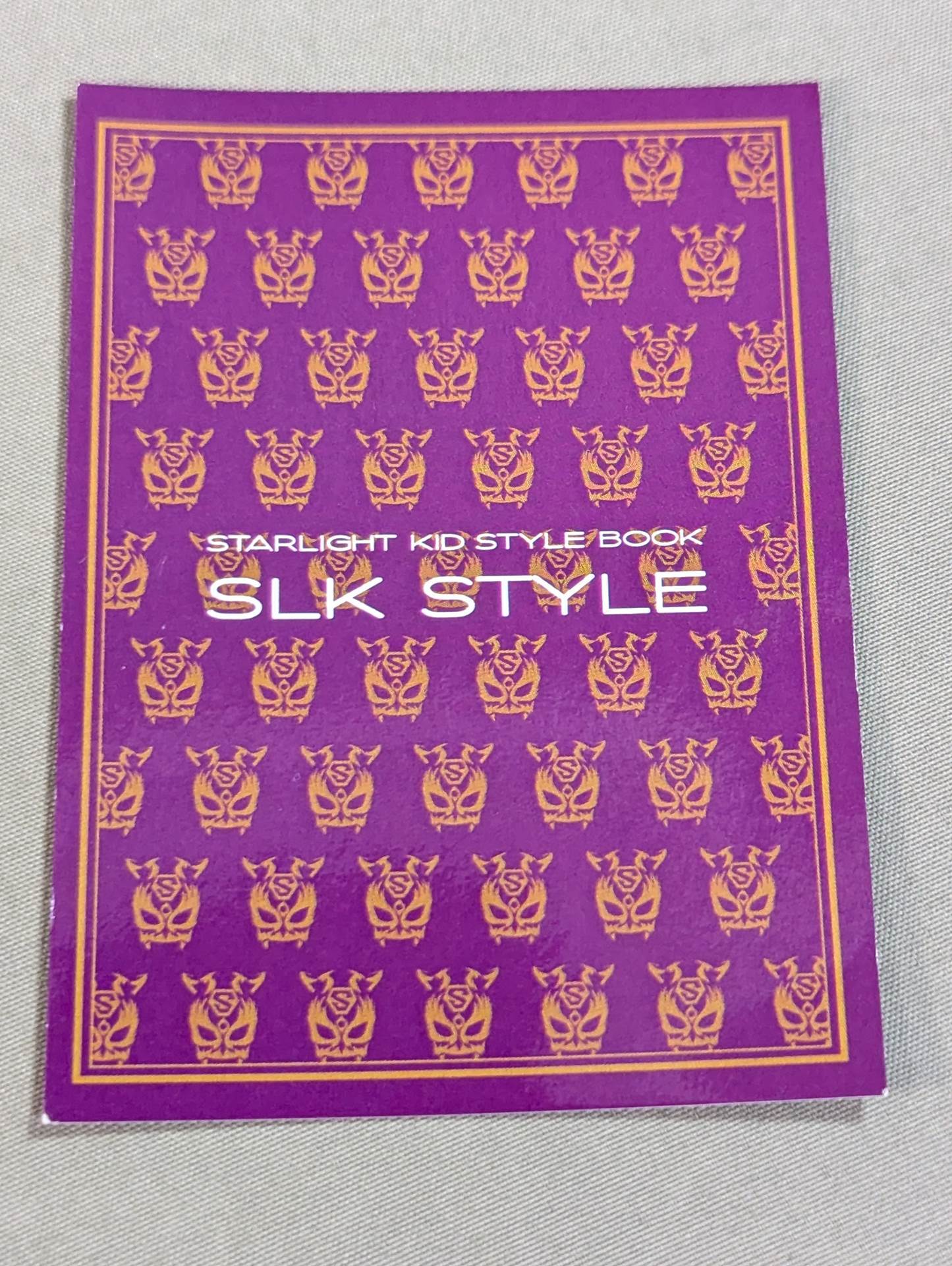 【Hand signed autograph & bonus trading card】 STARLIGHT KID STYLE BOOK / SLK STYLE