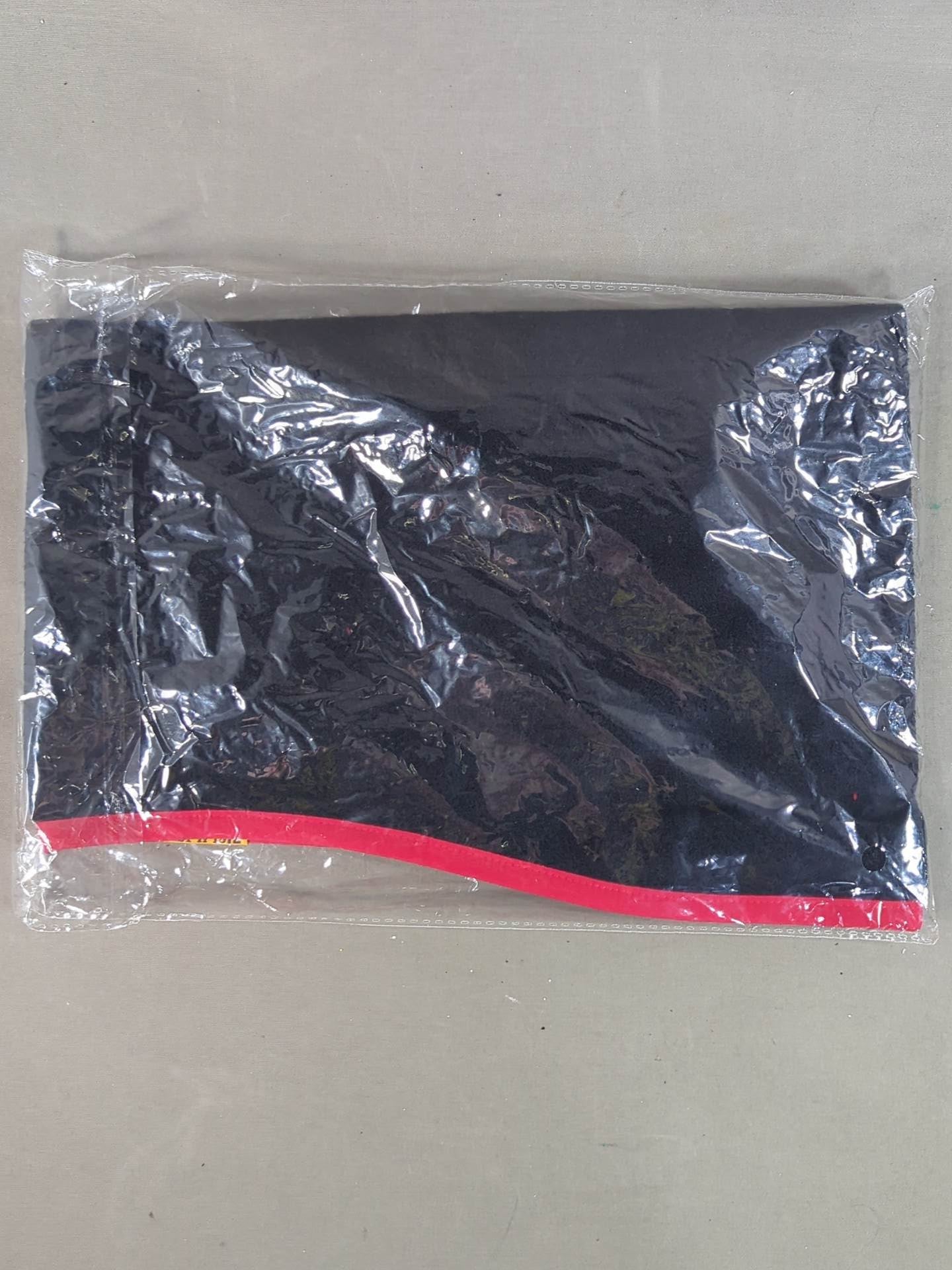 【新日本プロレス×しまむら】ライオンマーク ネックウォーマー