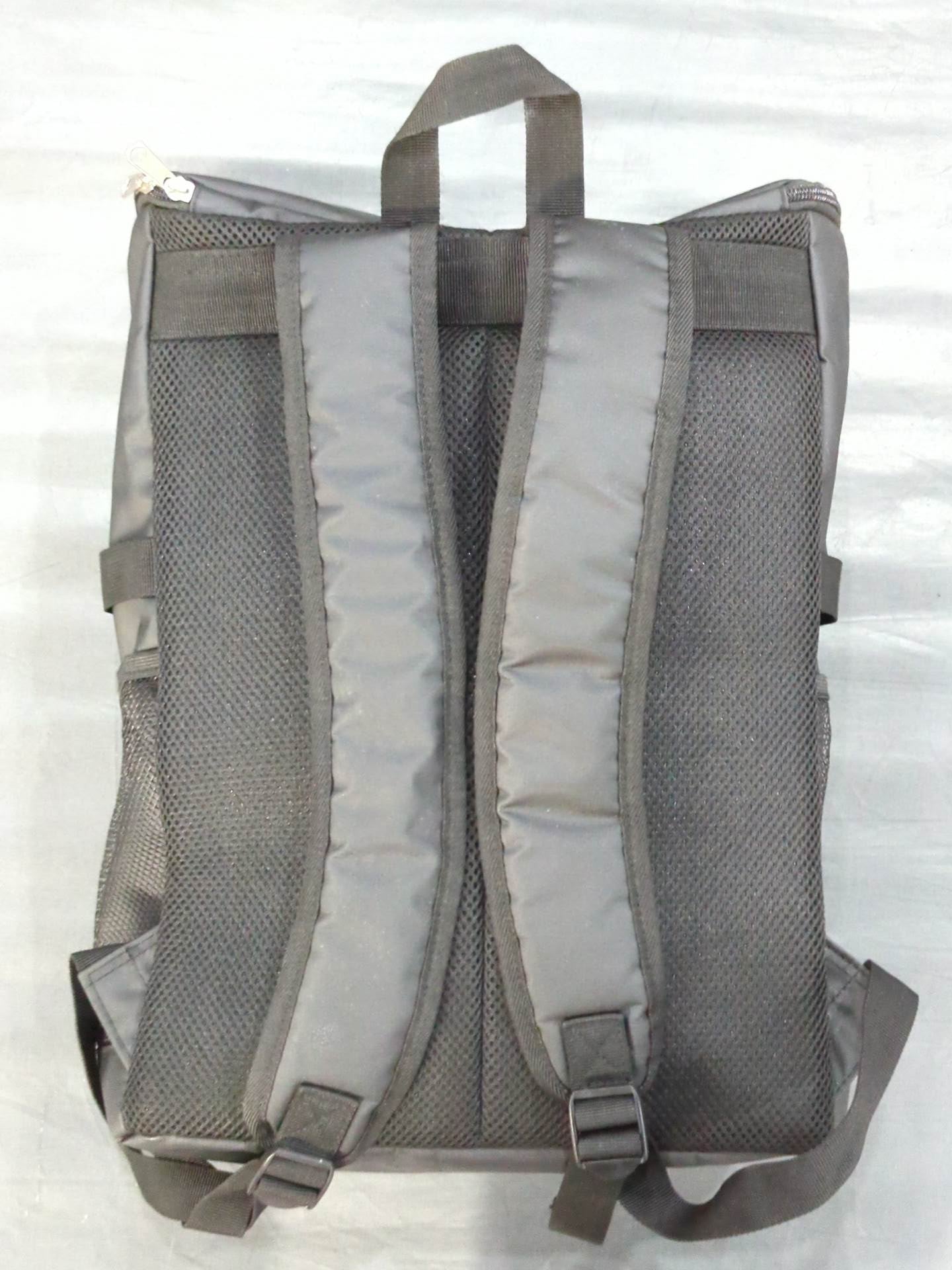 ★ New Japan Pro Wrestling lottery ★ Lion Mark Box Backpack