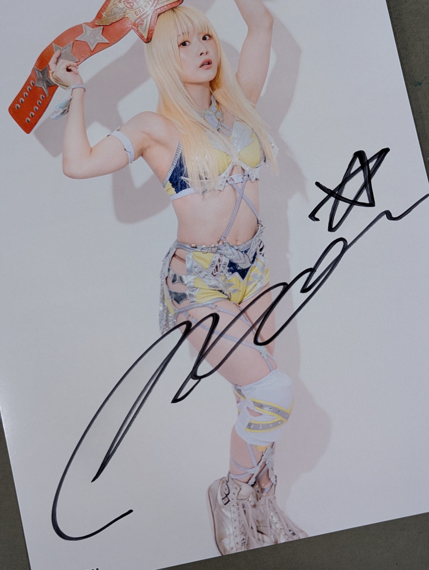 NATSUPOI hand signed autograph Starda Pro-Photo (O-7)