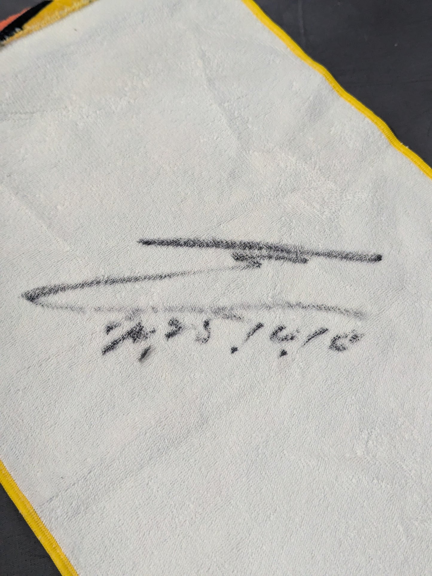 【直筆サイン入り】黒潮TOKYOジャパン マフラータオル②