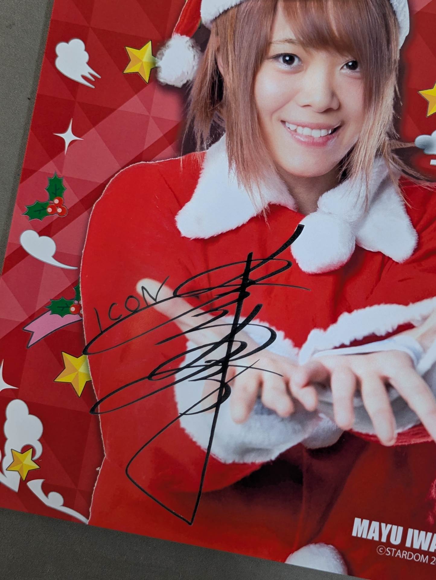 岩谷麻優 サンタ ポートレート (STARDOM 2019 XMAS)