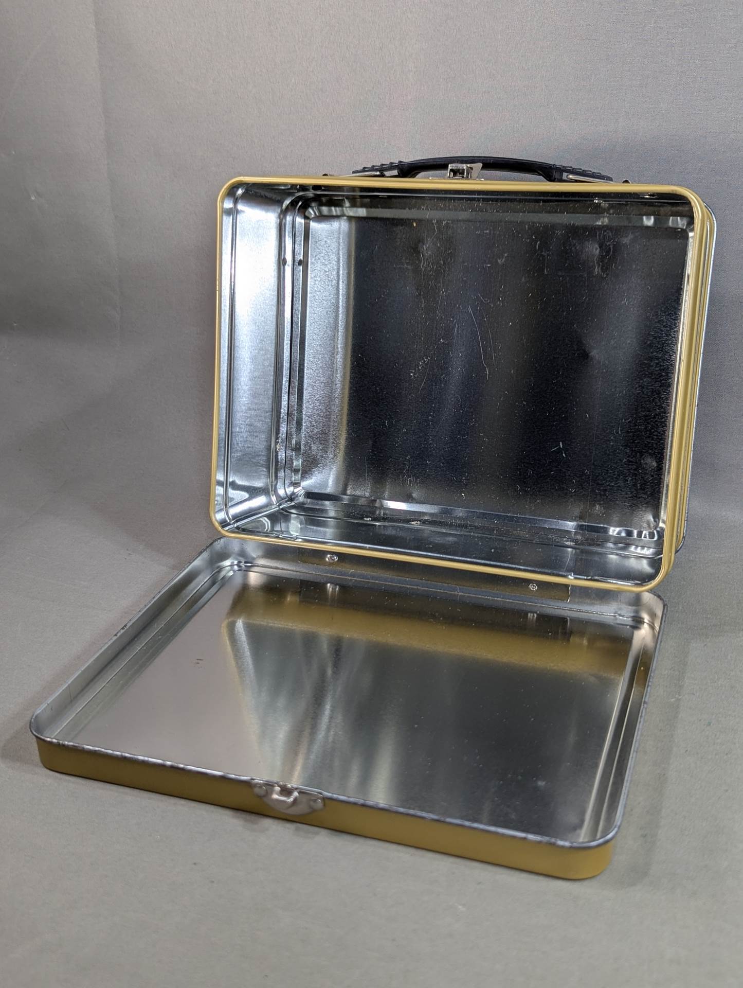 MONEY IN THE BANK Briefcase Can