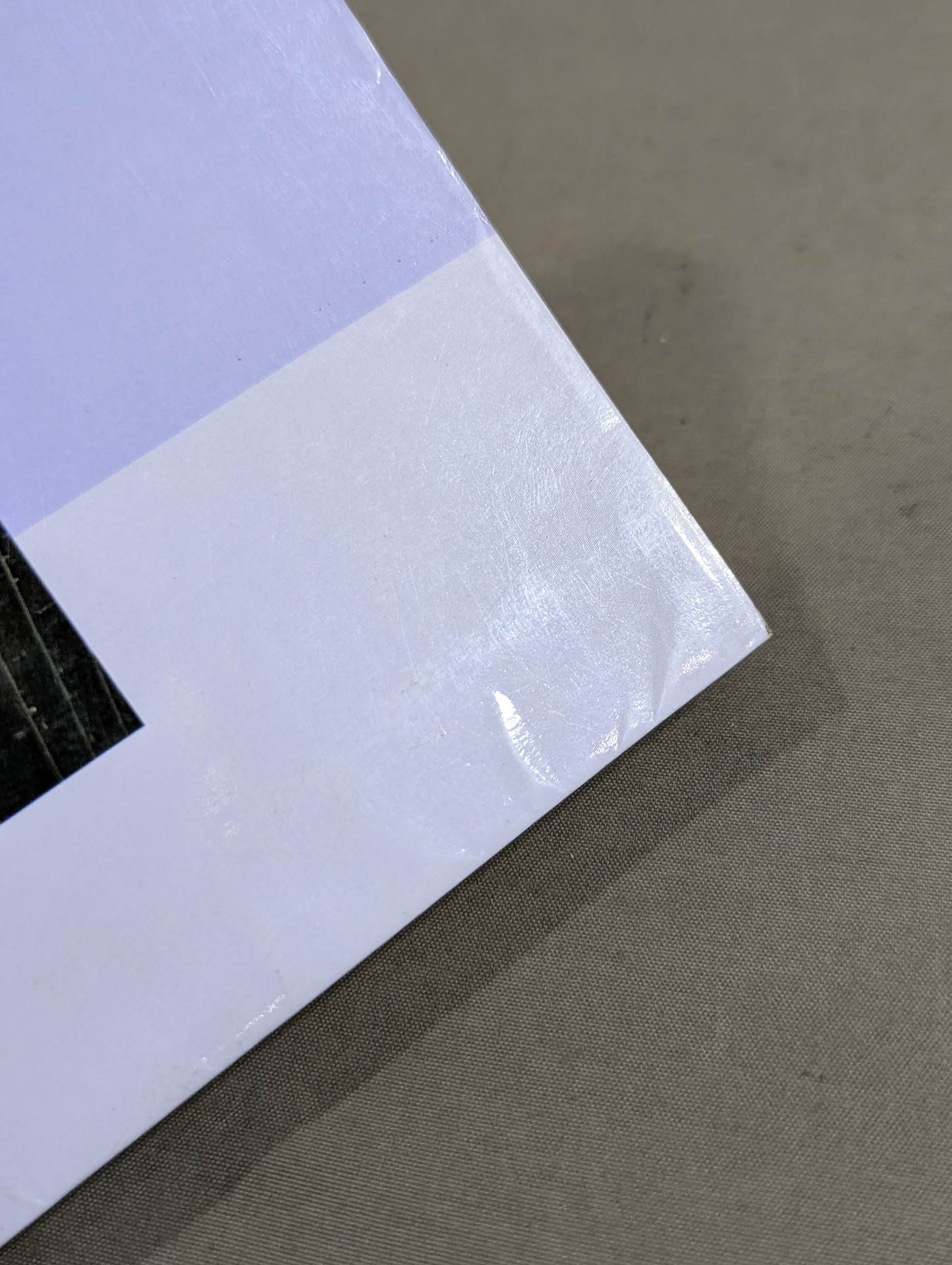 背中合わせのアキラ