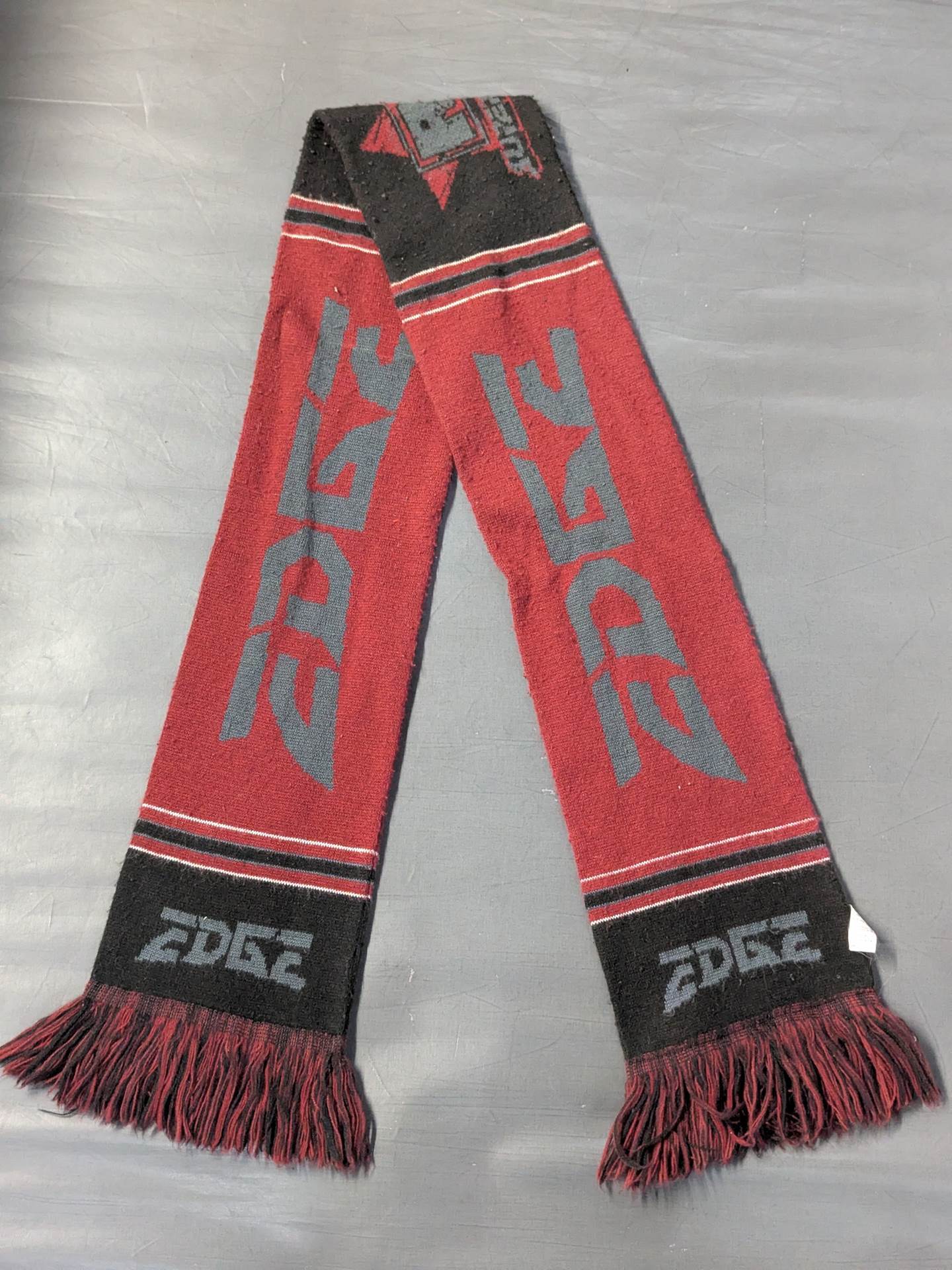EDGE Scarves (Mufflers)(1)