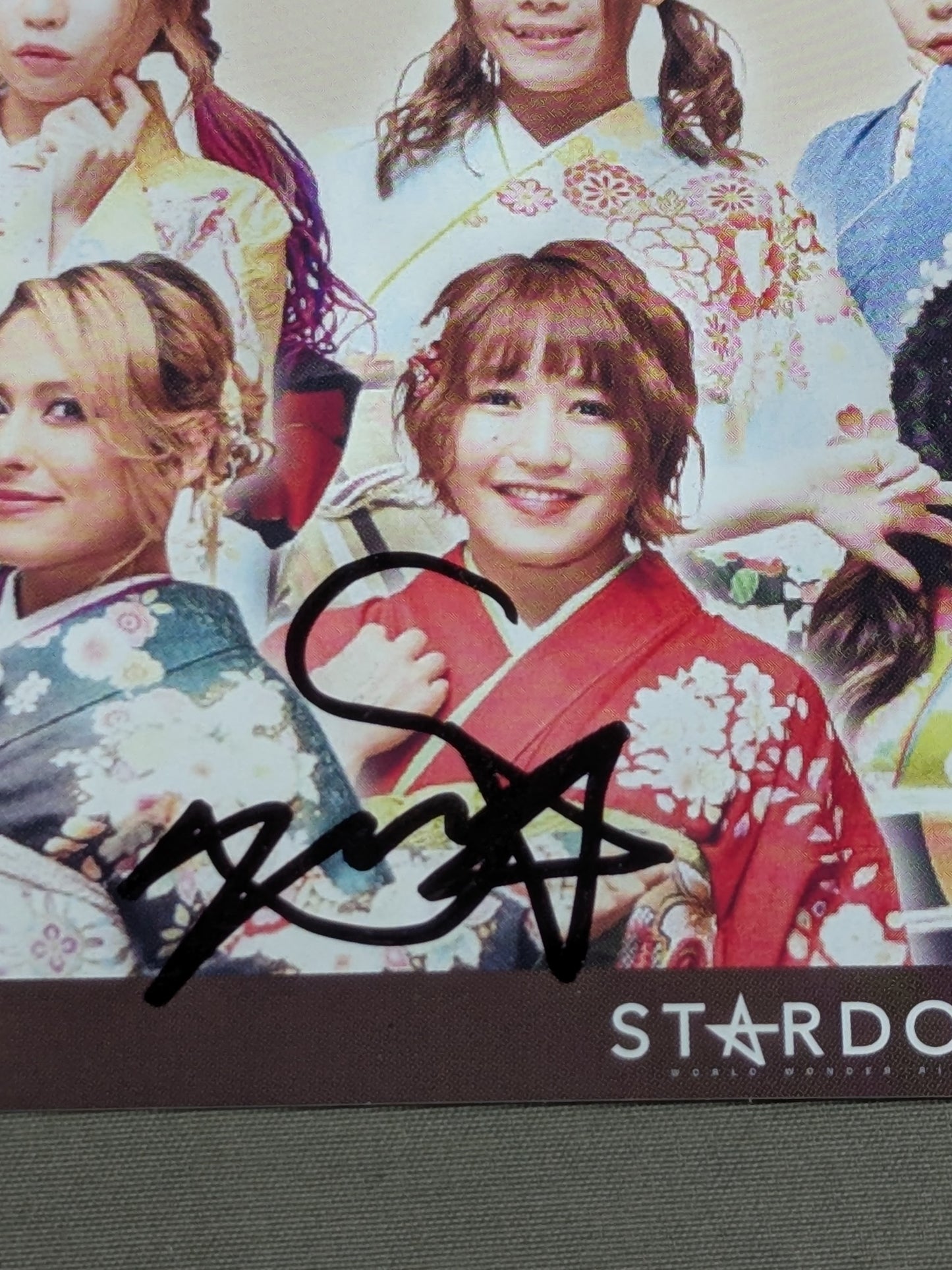【Shuri hand signed autograph 】STARDOM 2023 New Year's Postcard