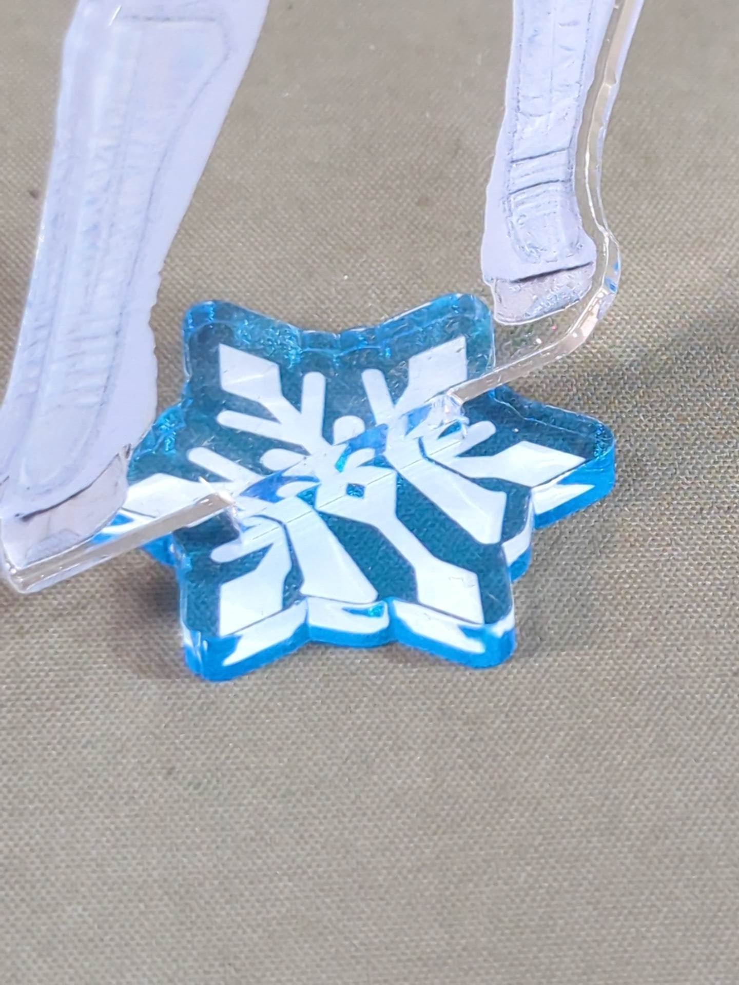 雪妃真矢 アクリルスタンド(水色バロック柄コス)