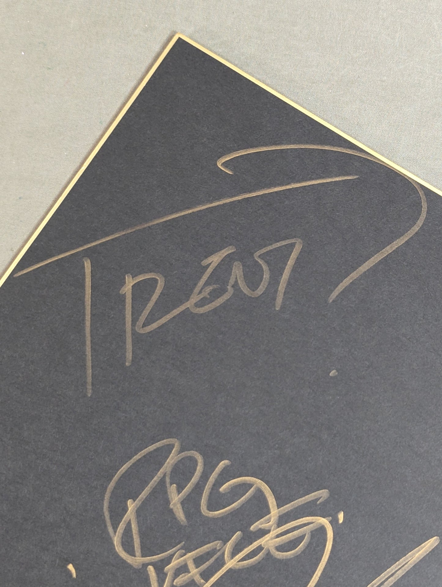 ★ Roppongi Weiss ★ Rocky Romero & Valletta