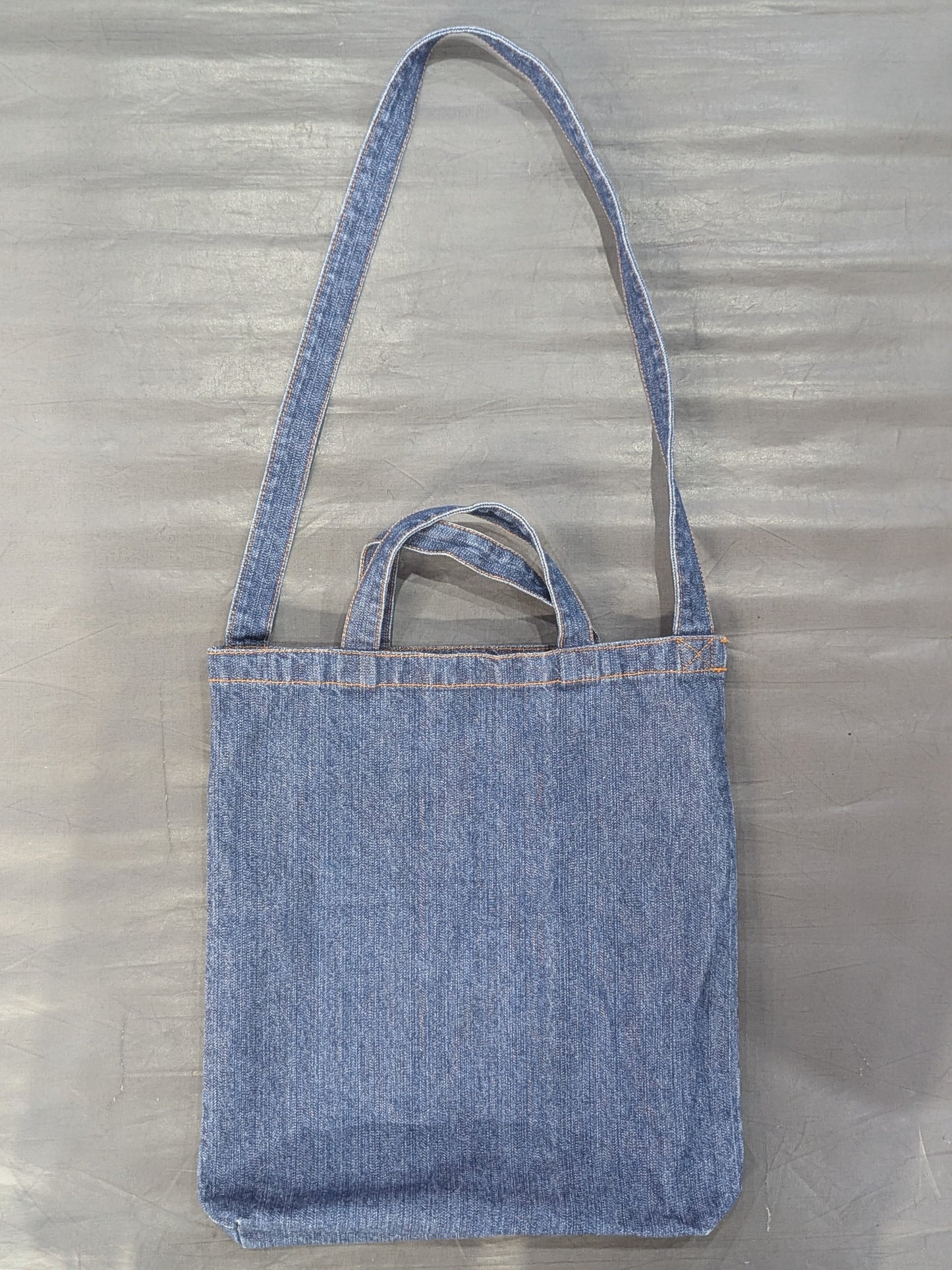 新日本プロレス「ライオンマーク」デニムバッグ