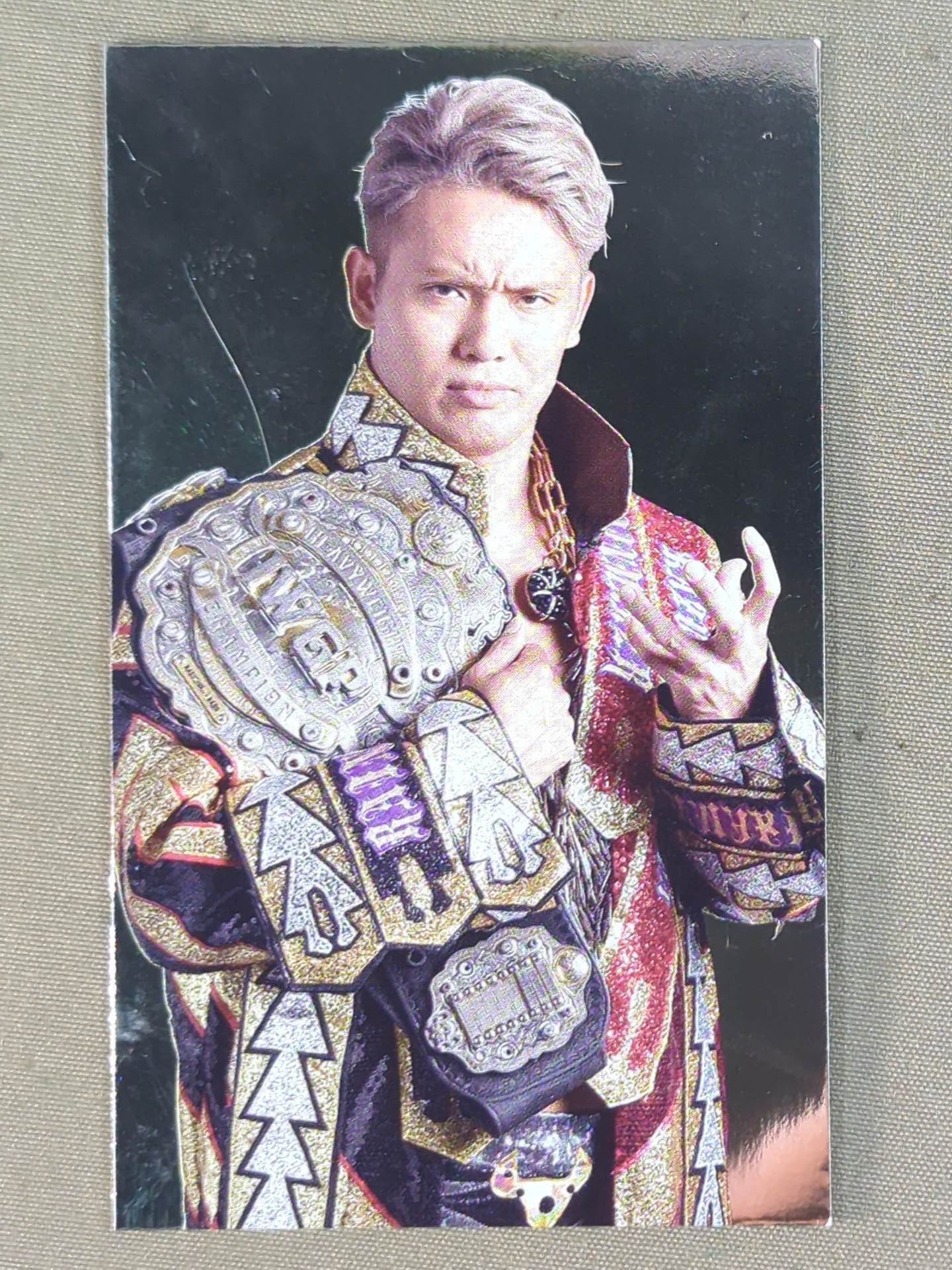 Kazuchika Okada business card type card (not sold in stores ) )