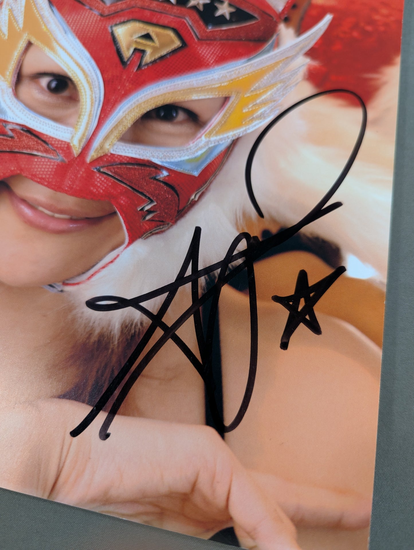 [Ayumi Kurihara & A☆YU☆MI 2 hand signed autographs 】FOTOLIBRE de Mascara Numero.40