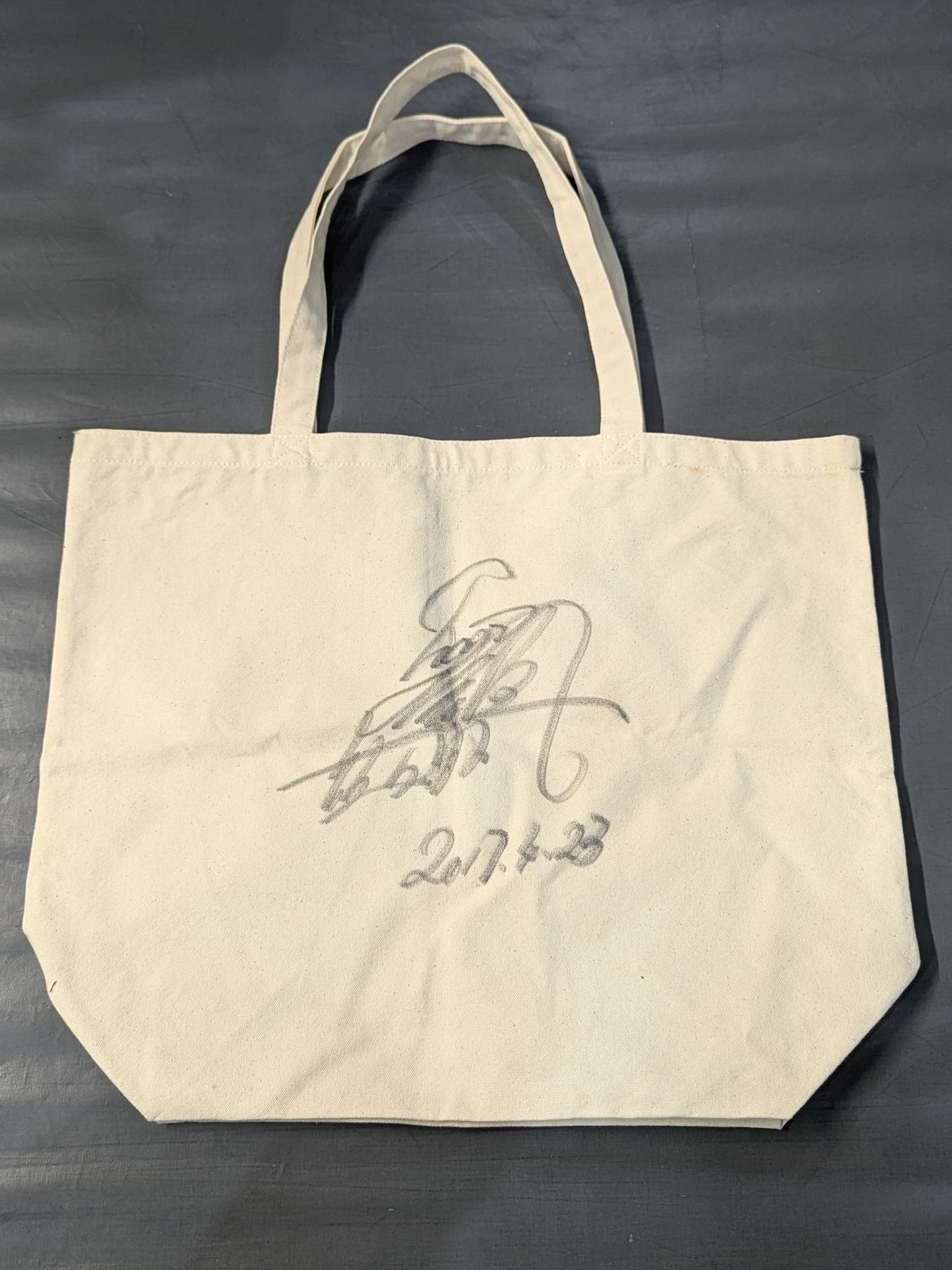 【hand signed autograph】 The first Tiger Mask "560423" tote bag