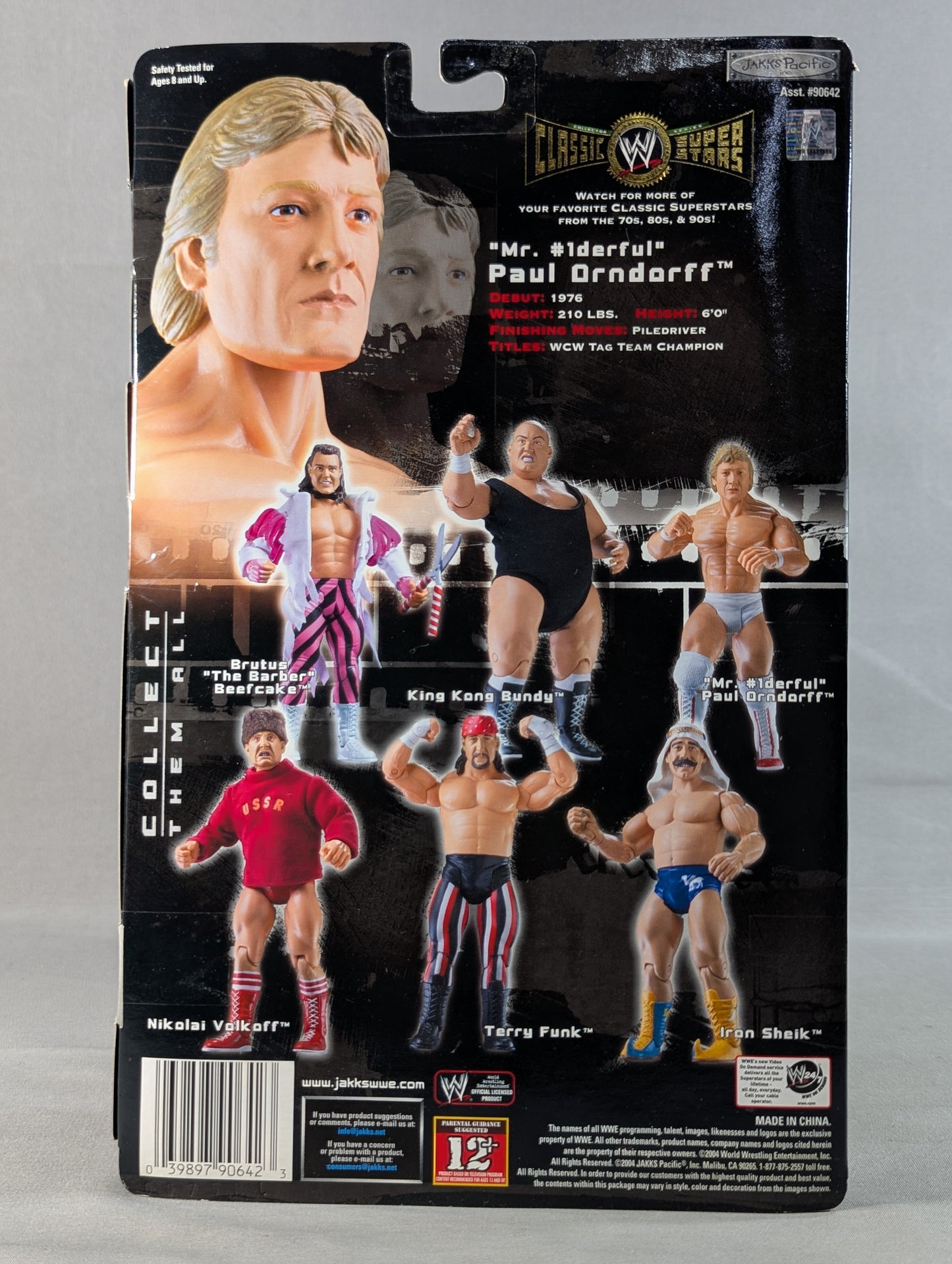 Paul Ondorf (red × silver gown)