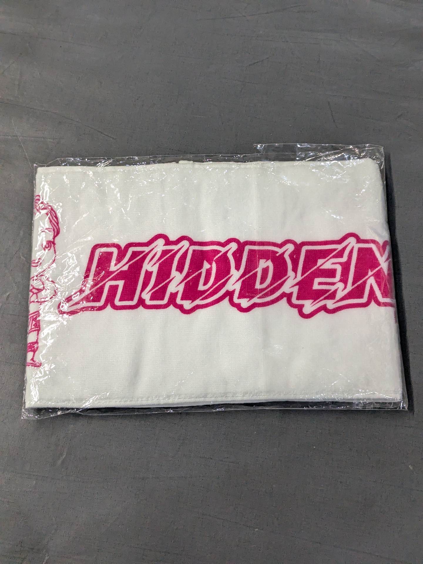 DDT "HIDDEN GEM IN MACHIDA" Muffler Towel