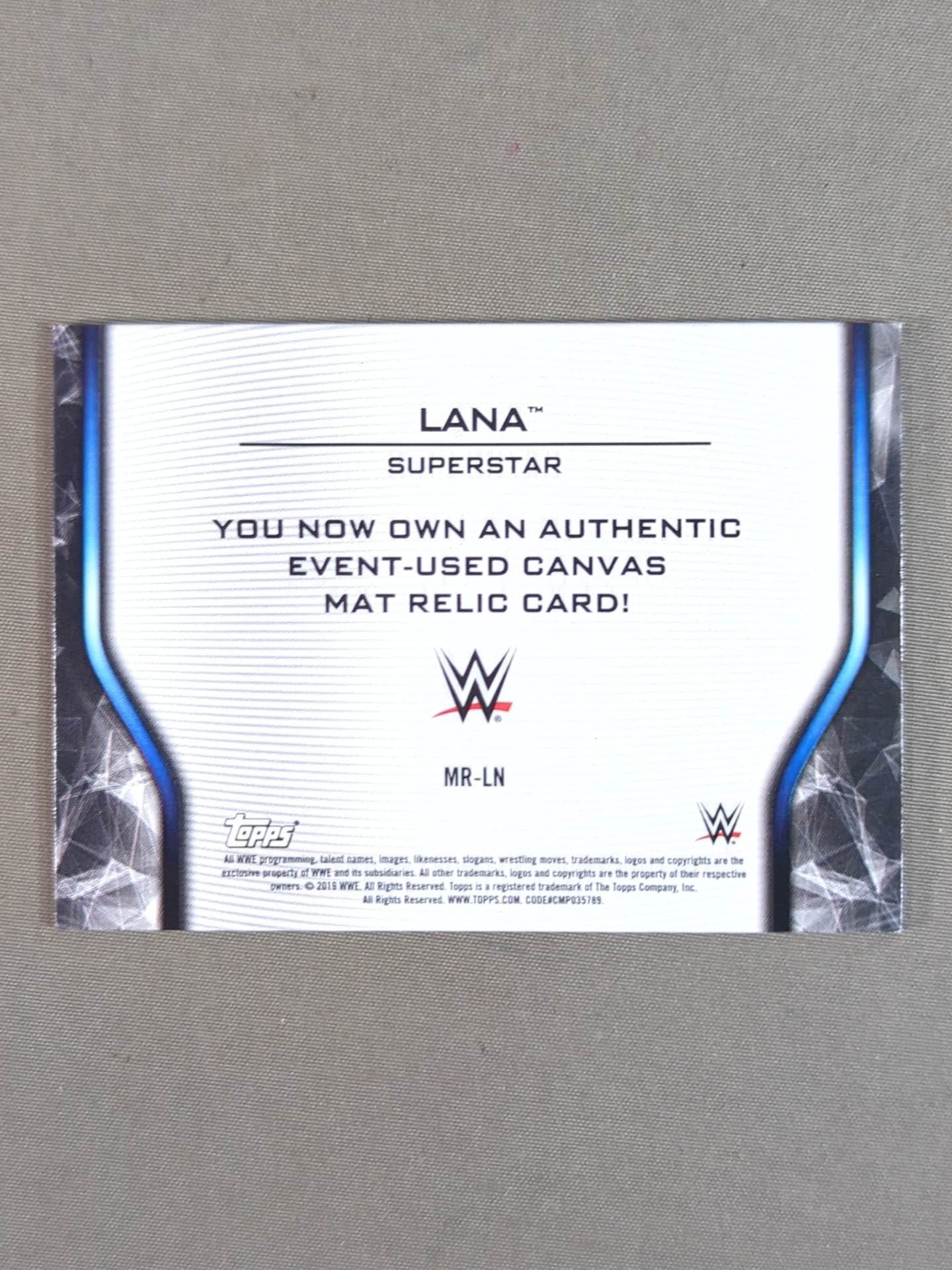 2019 TOPPS WWE ラナ 公式リングマットカード