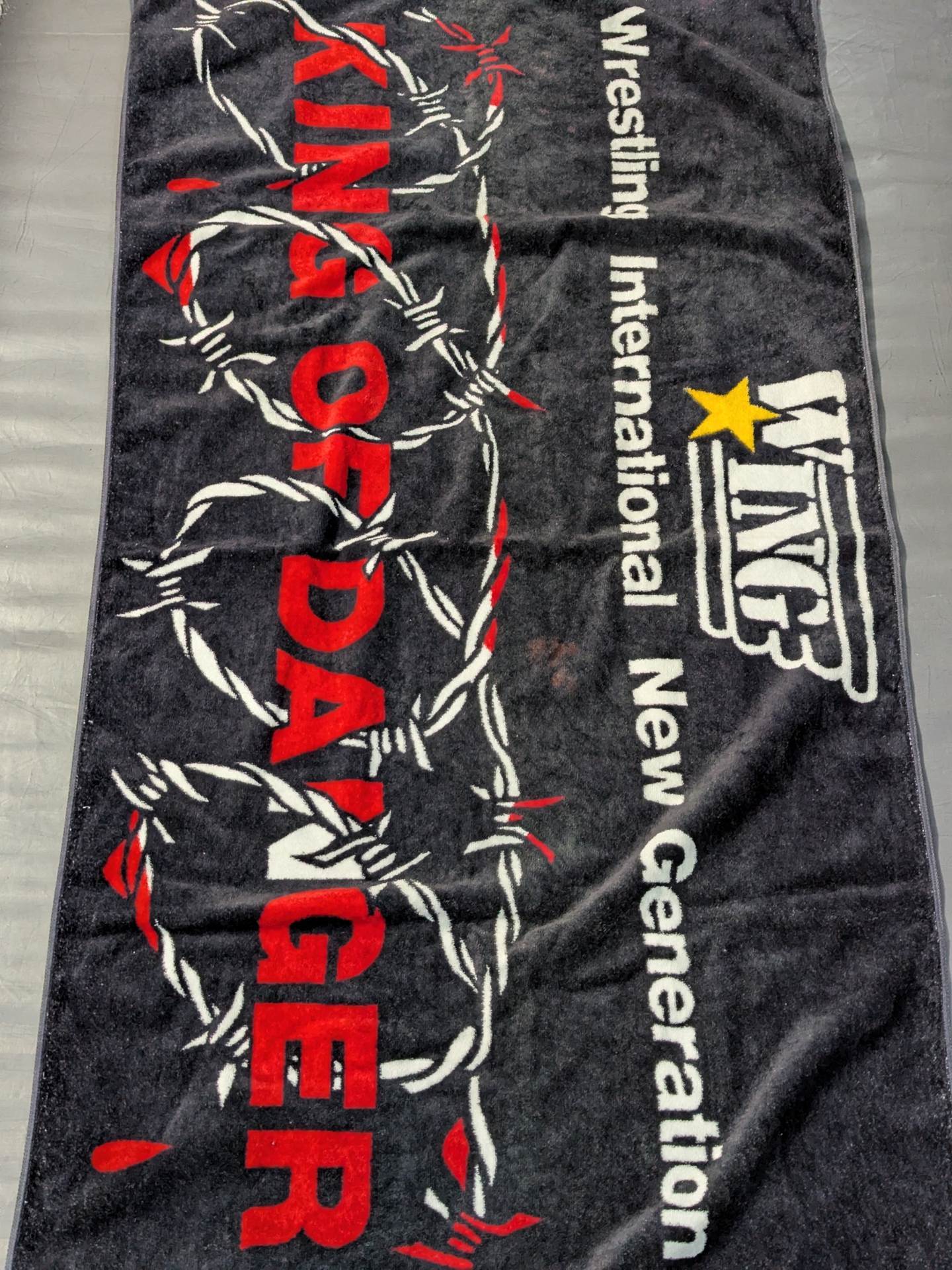 W☆ING「KING OF DANGER」特大バスタオル – 闘道館