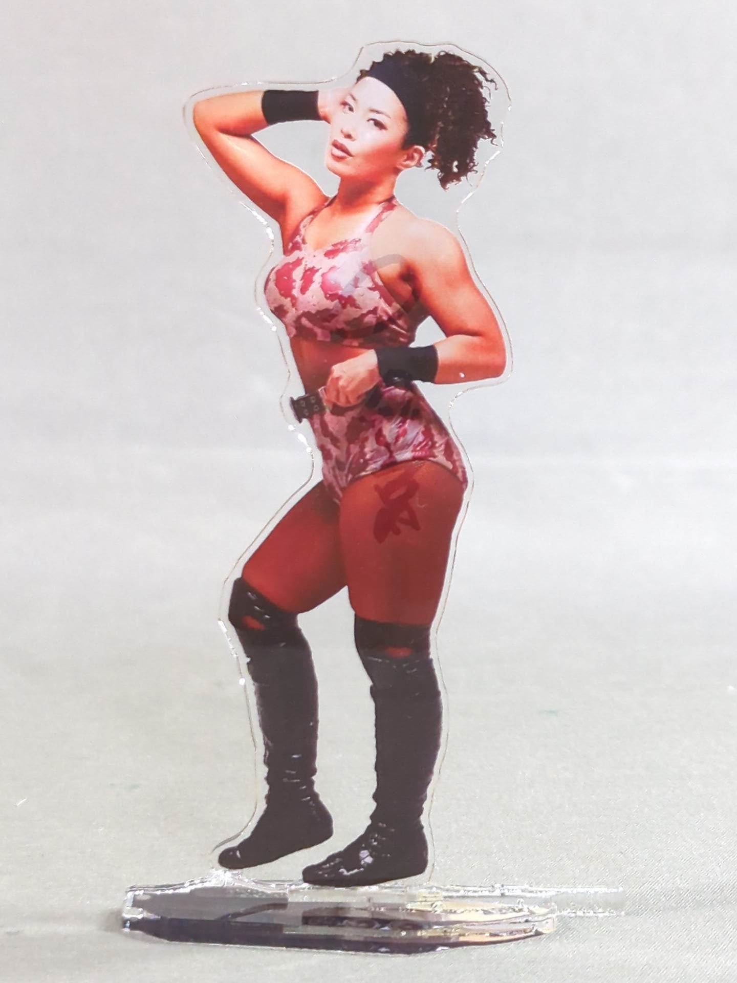 直筆サイン入り】ZONES アクリルスタンド – 闘道館