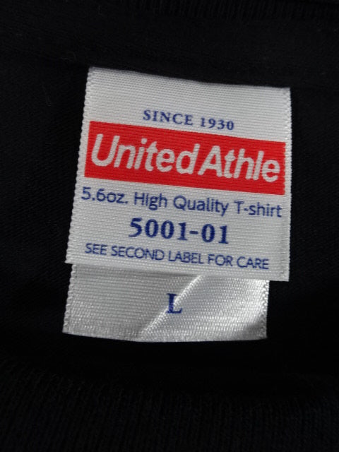 【hand signed autograph】 YuuRI patch T-shirt (1) (black)