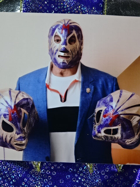 Mil Mascaras
