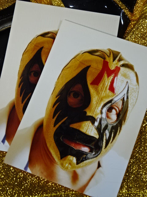 Mil Mascaras