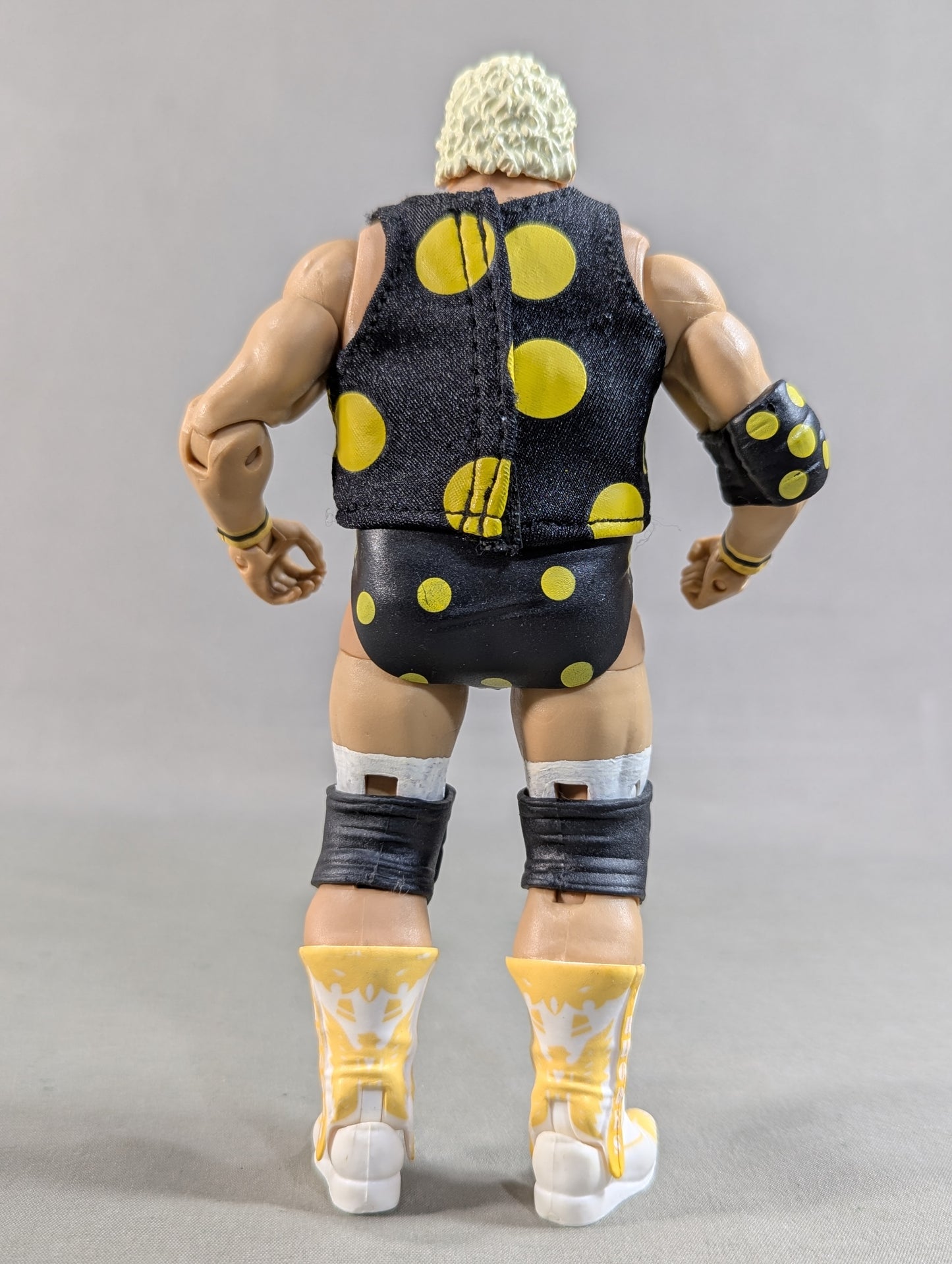 Dusty Rhodes (dot print shirt)