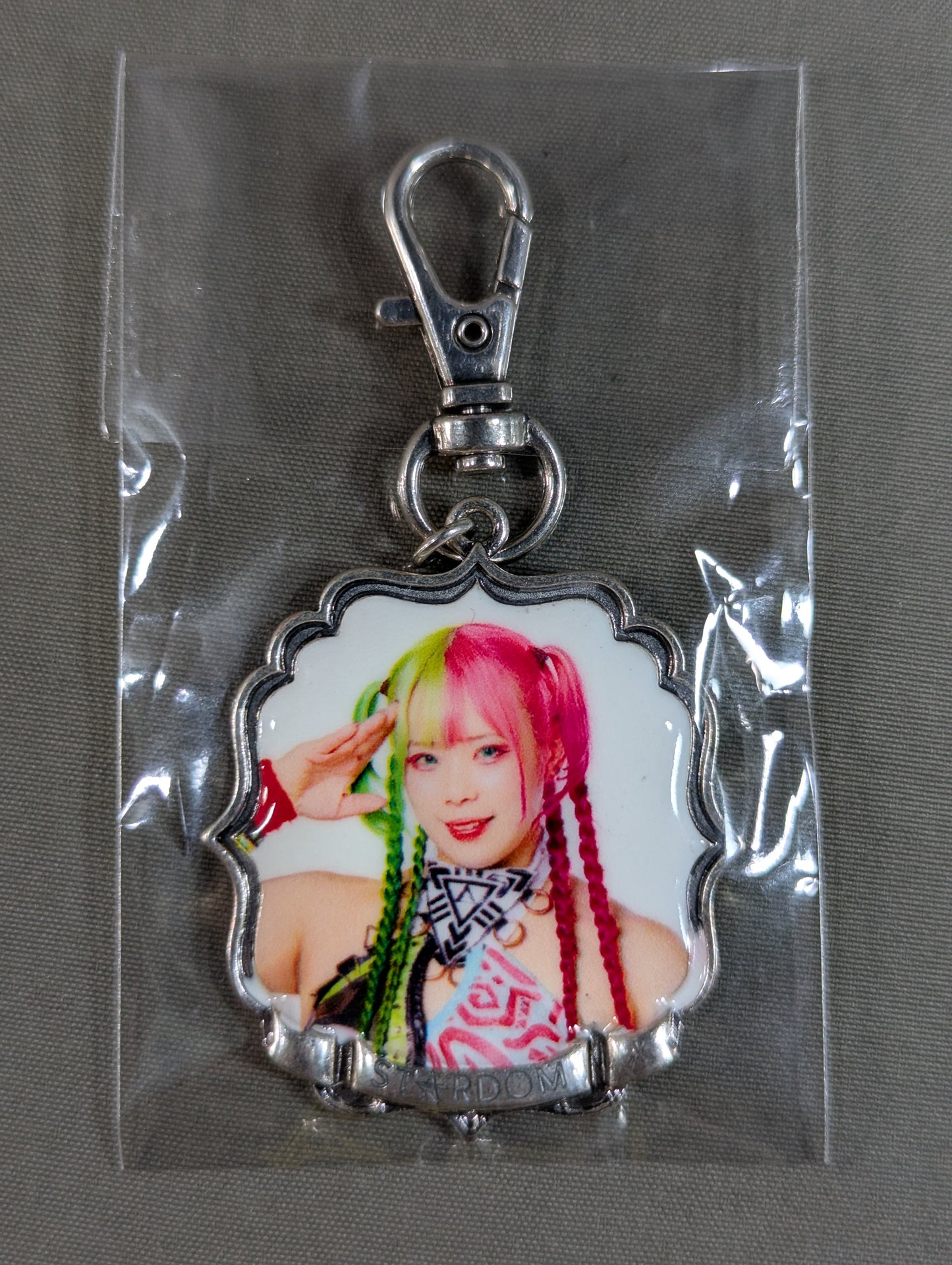 Yuna Mizumori Random Metal Charm Collection