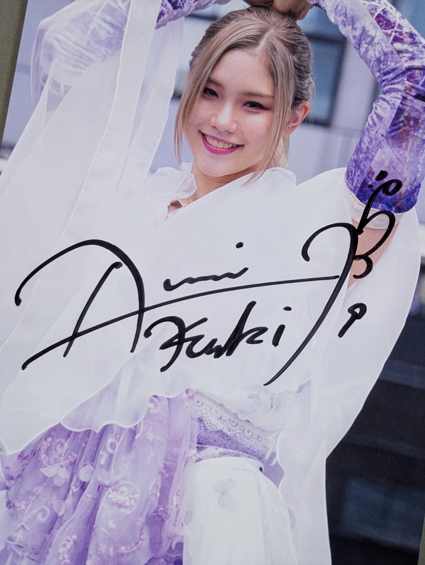Amarei Kouki hand signed autograph Pro-Photo (C-7)