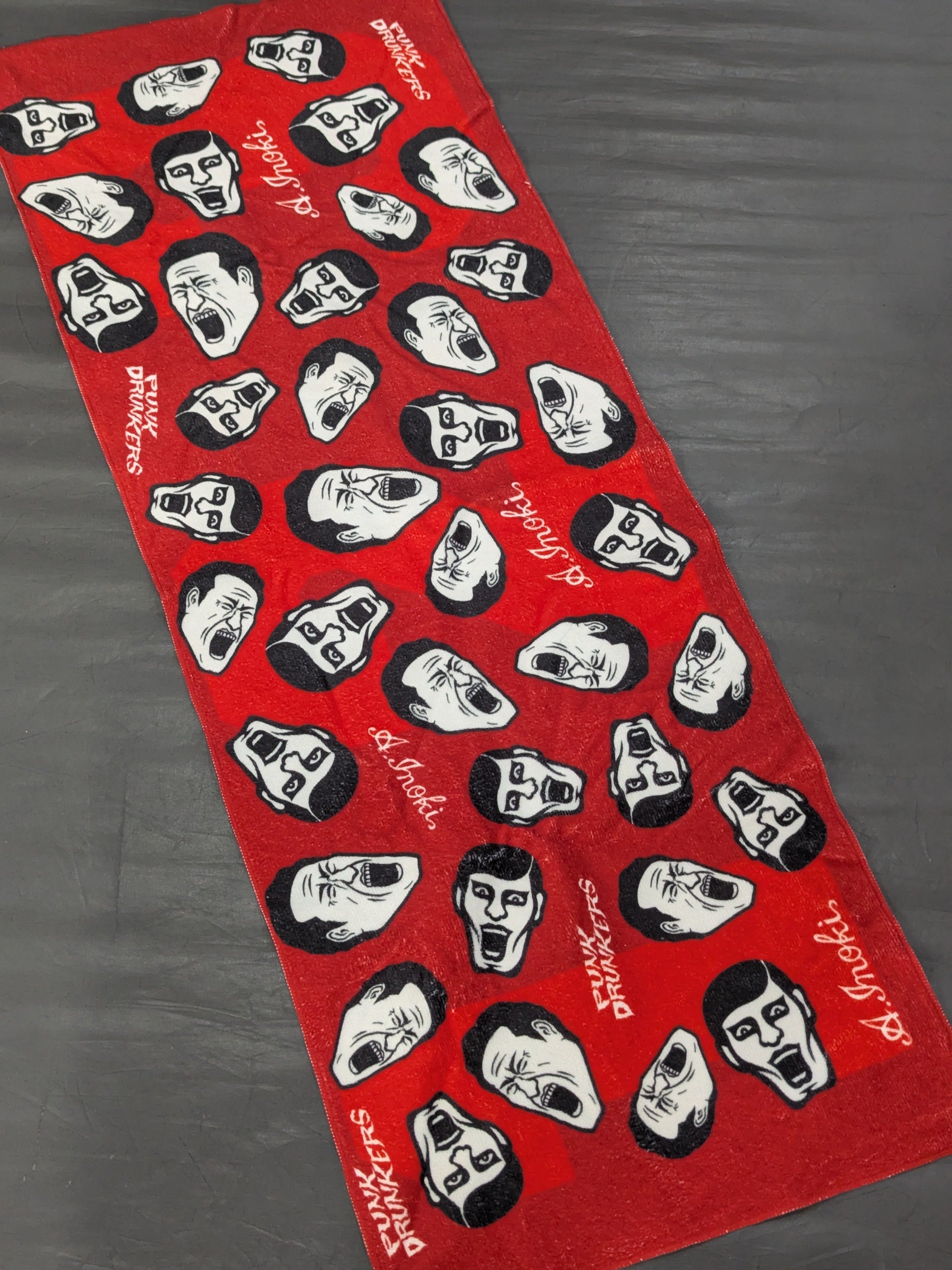 ☆PUNK DRUNKERS×アントニオ猪木☆ 猪木とあいつ 総柄タオル – 闘道館