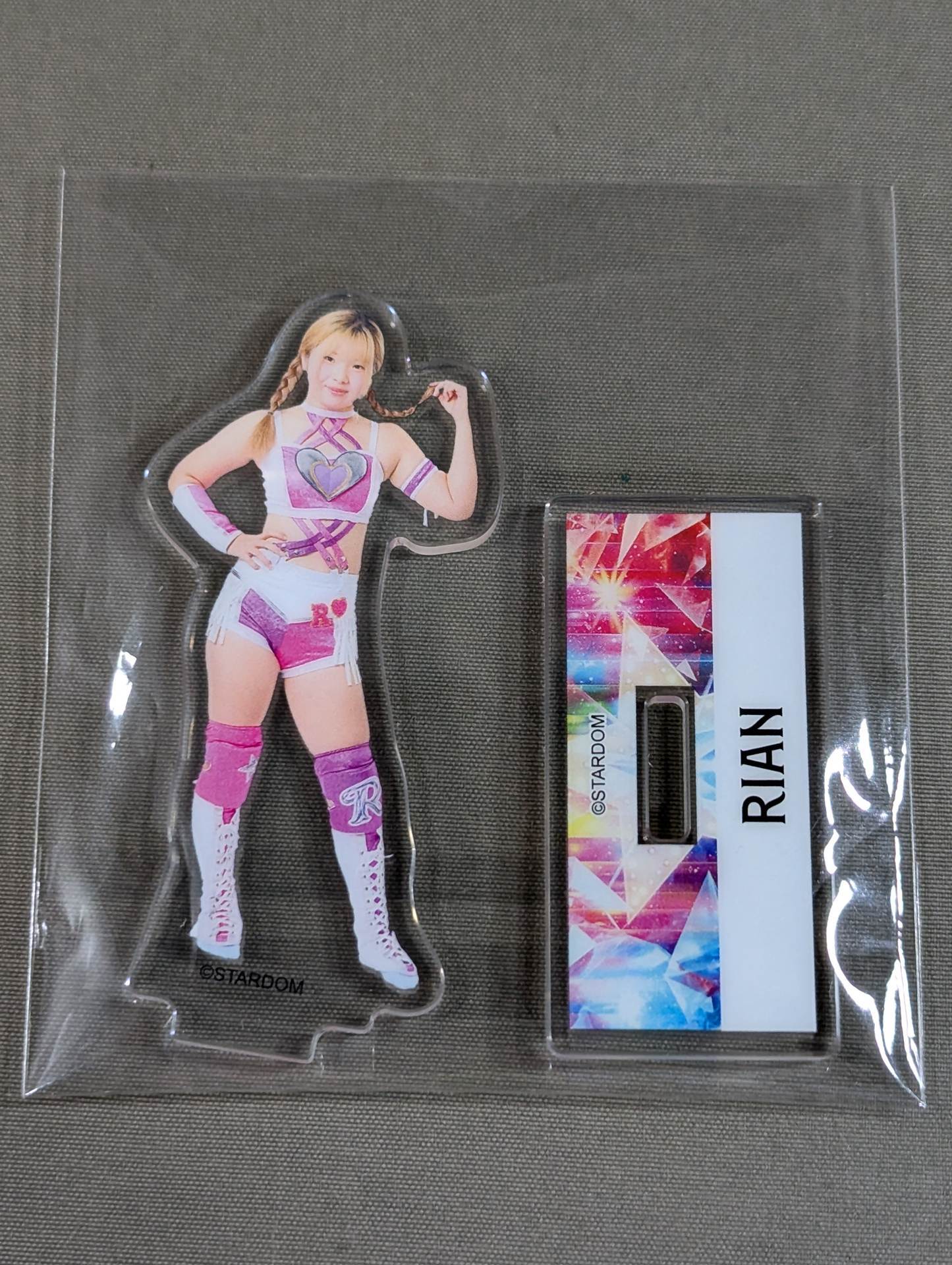 梨杏 ミニアクリルスタンド WORLD WONDER RING STARDOMくじ(2025/PART2