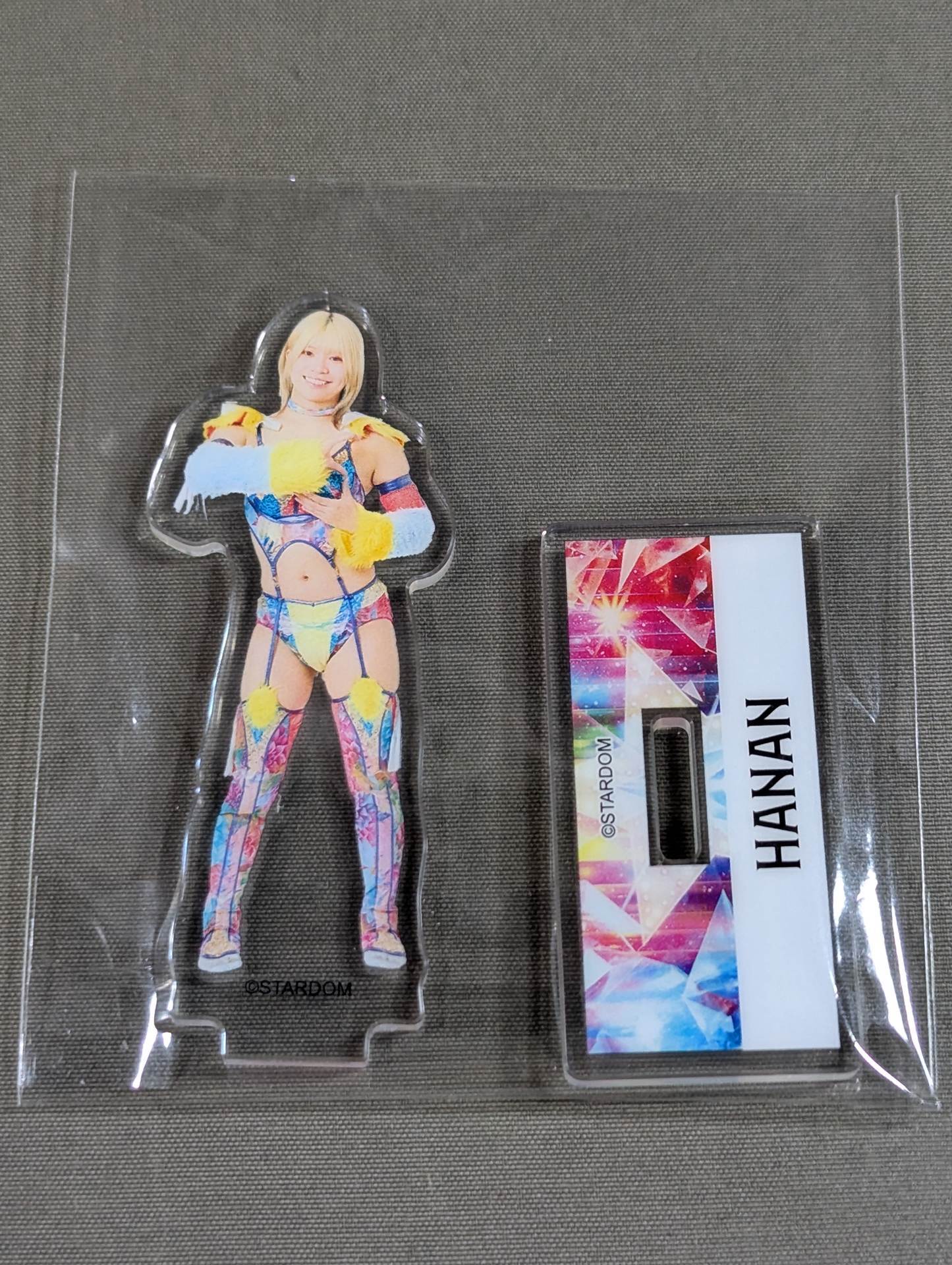 羽南 ミニアクリルスタンド② WORLD WONDER RING STARDOMくじ(2025