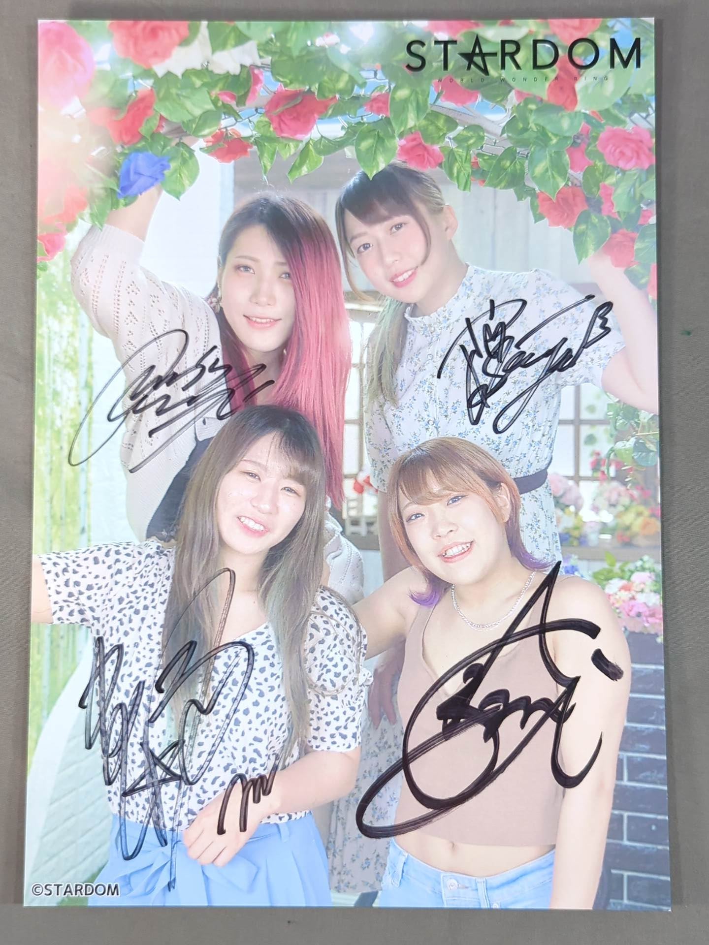 ☆4選手直筆サイン入り☆ Queen's Quest 直筆サイン入りポートレート