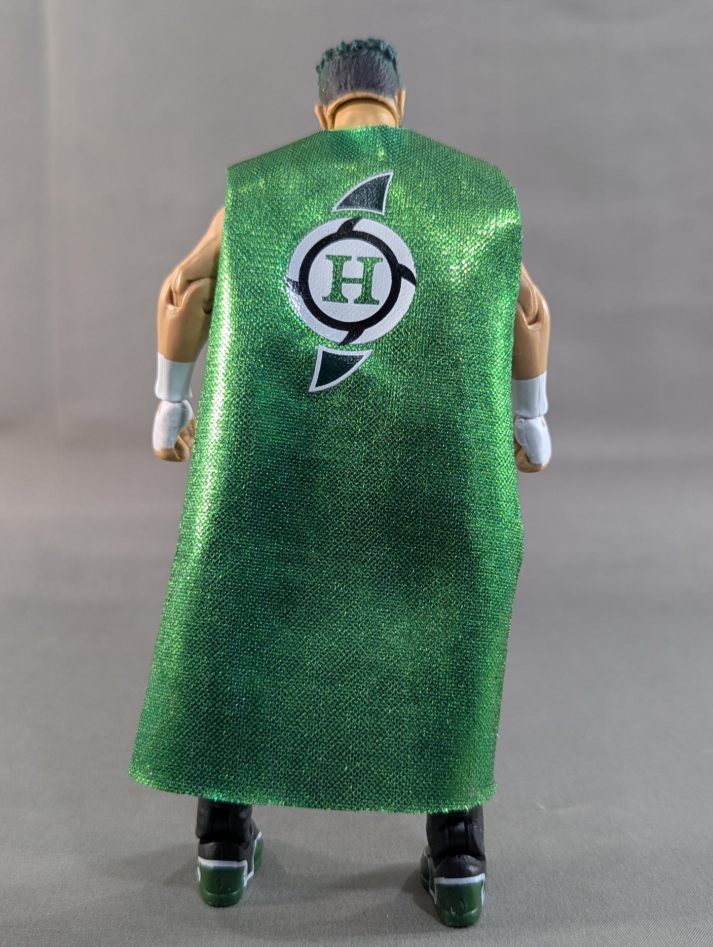 ハリケーン(緑マント)