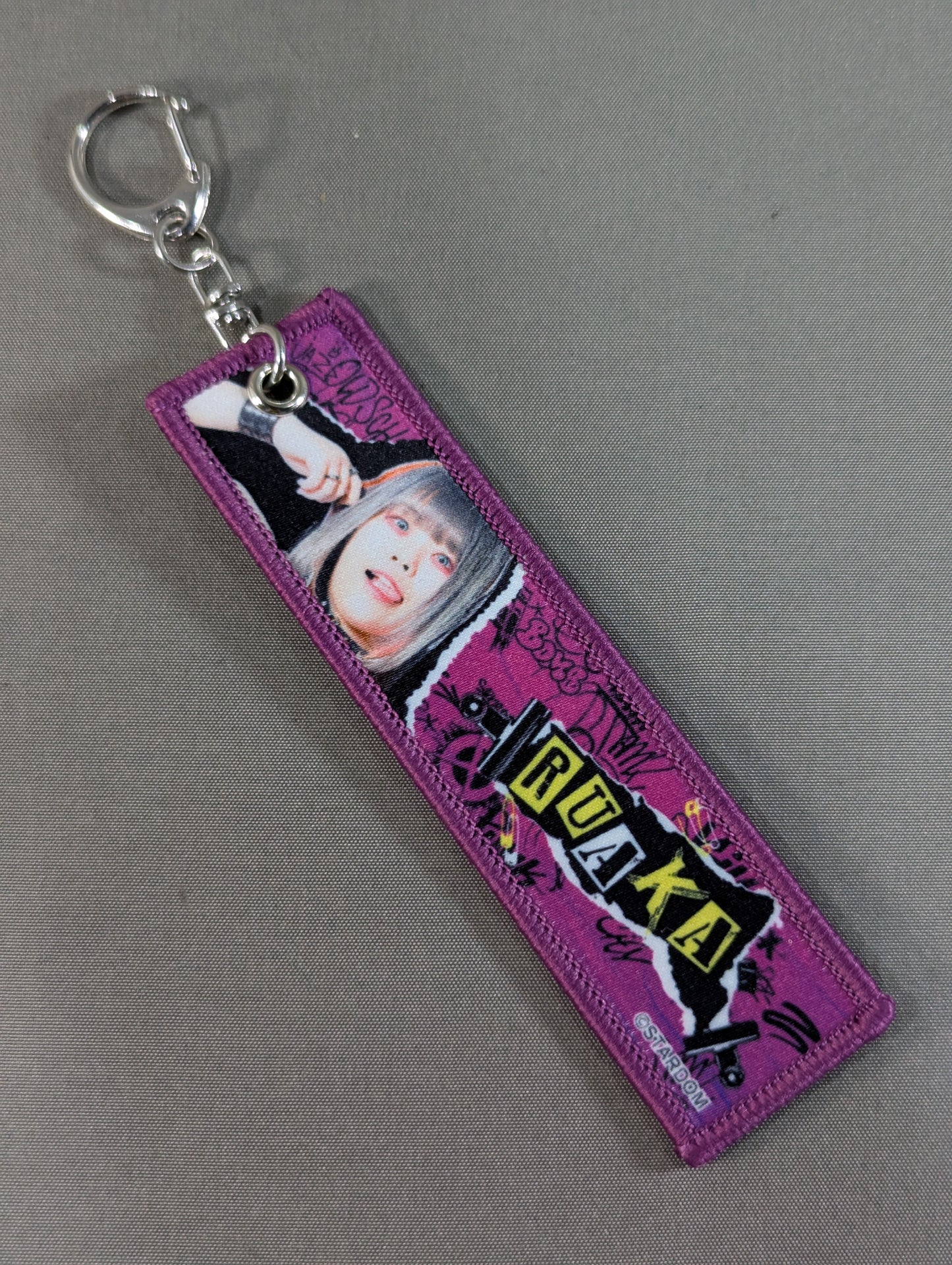 RUAKA Cheering Towel Tag Keychain