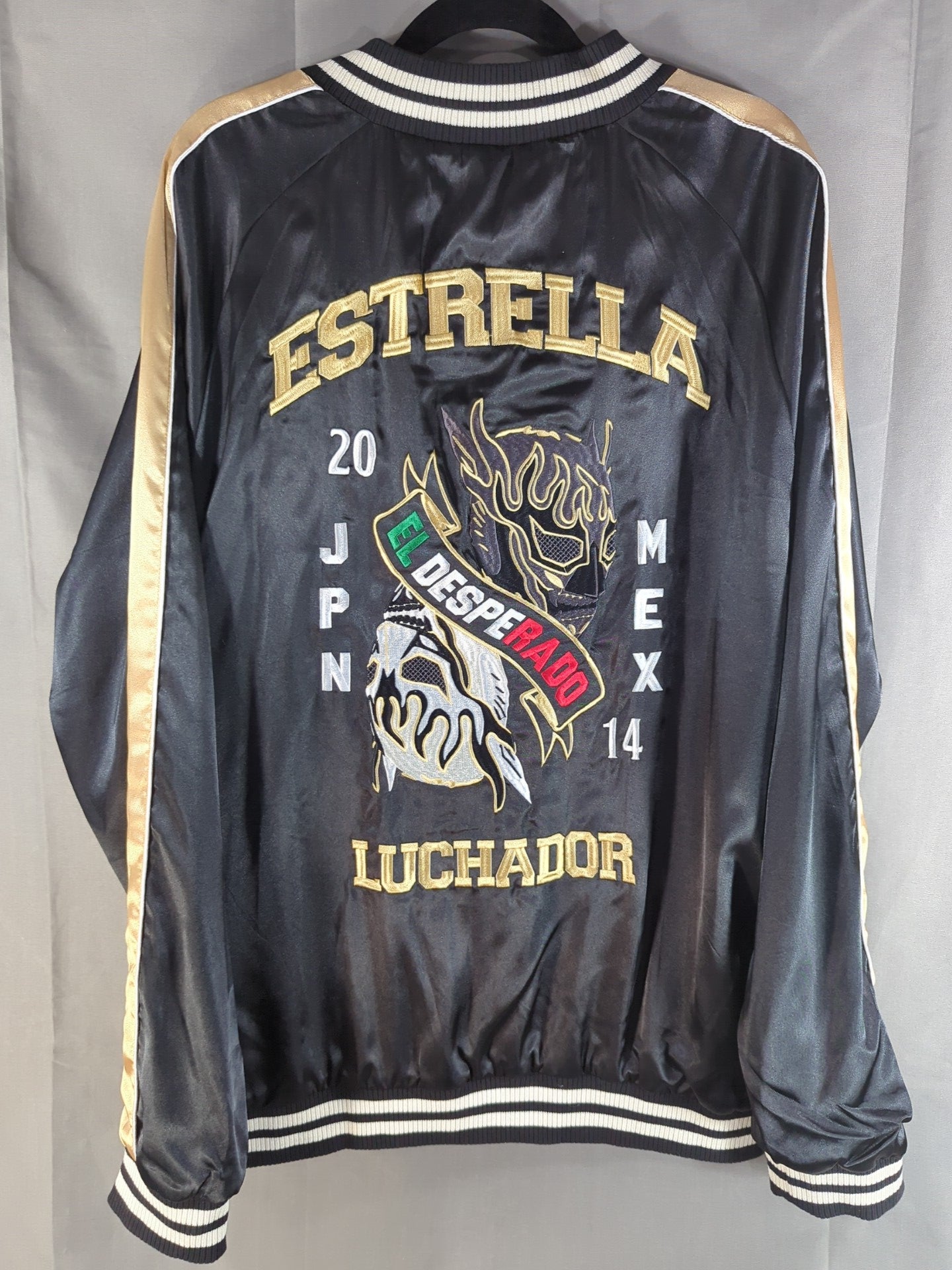 新日本プロレス エル・デスペラード スカジャン XL 【公式通販】