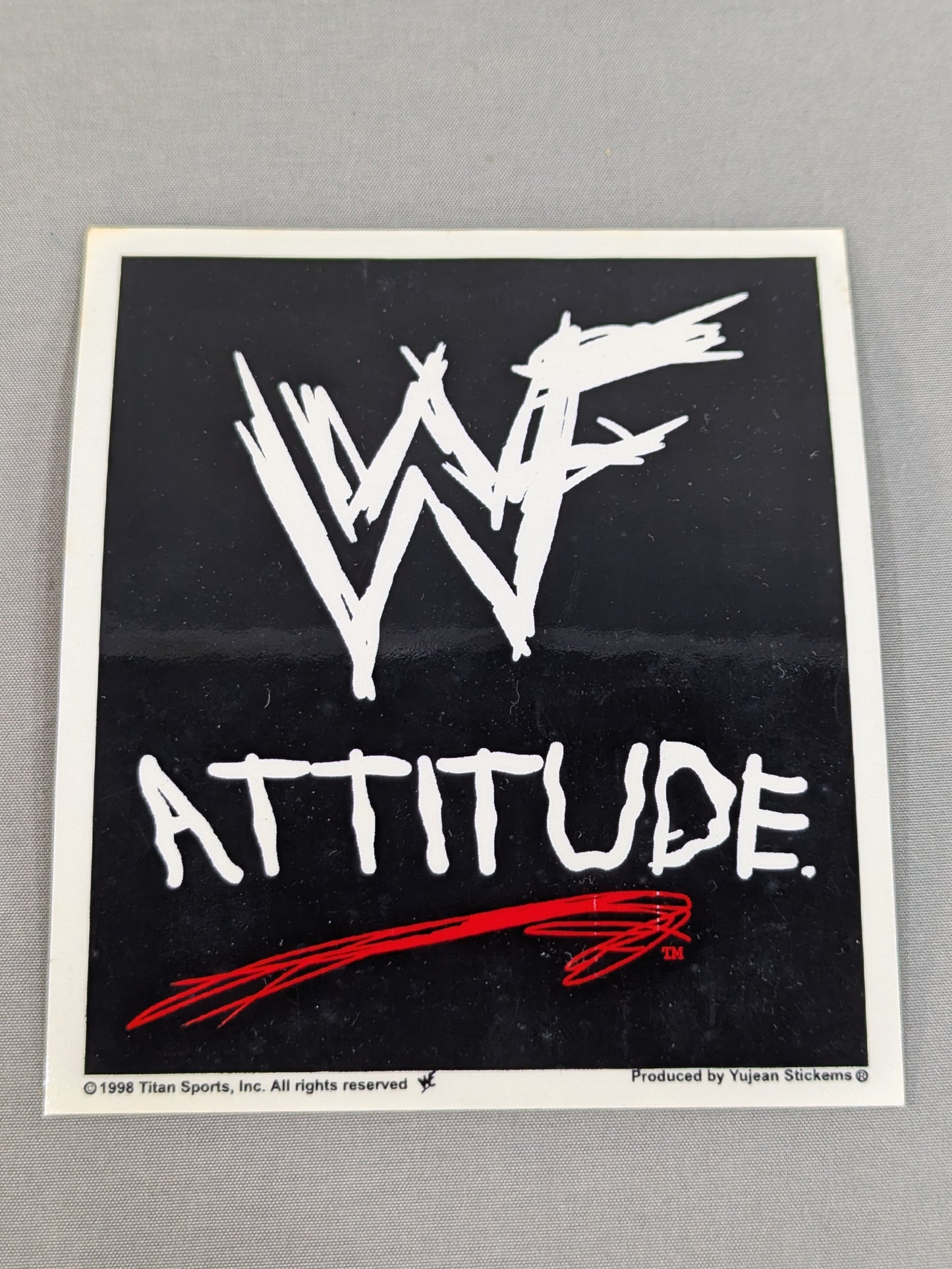 WWF ATTITUDE ステッカー
