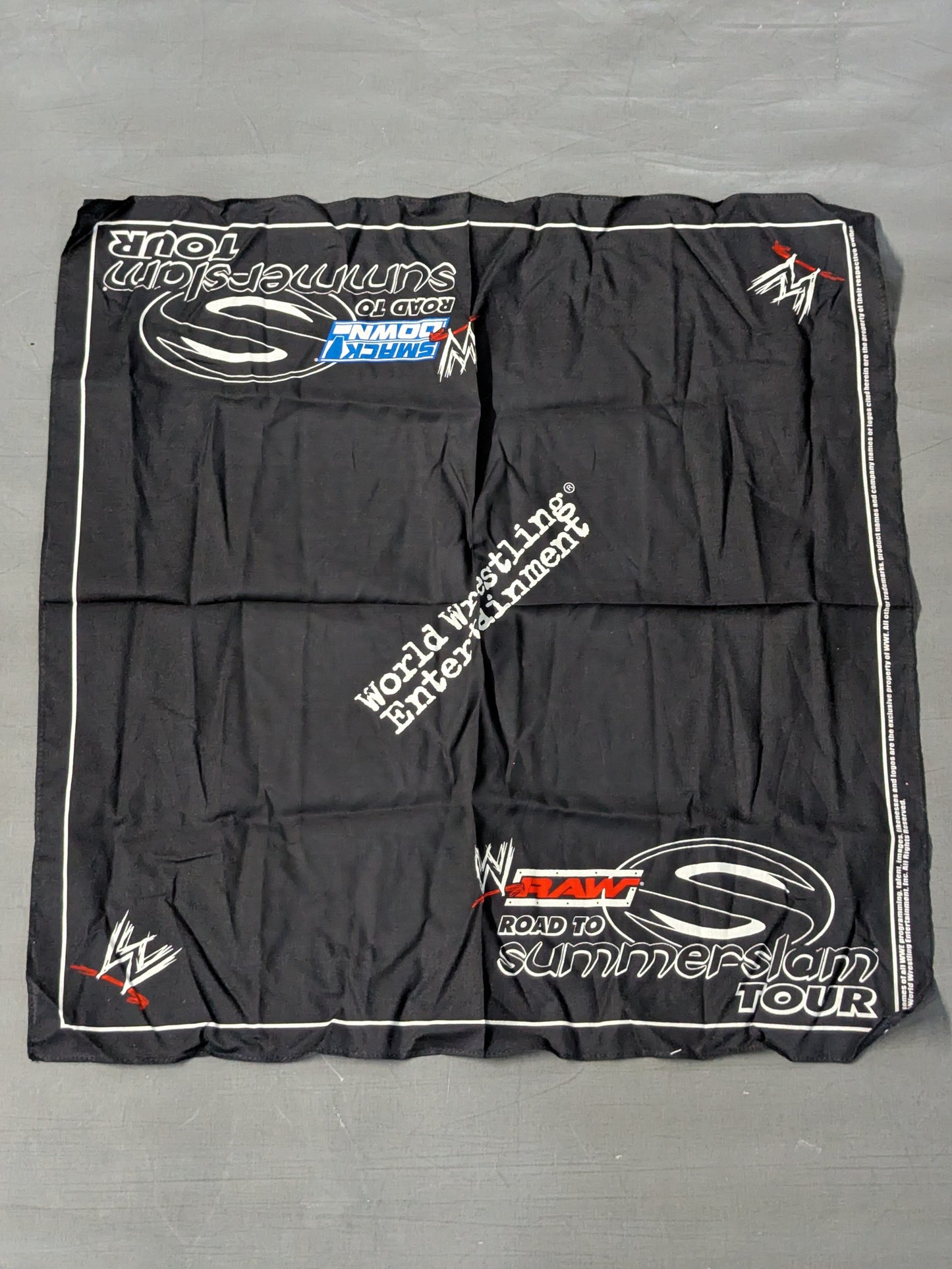 WWE Road to summerslam TOUR Bandana