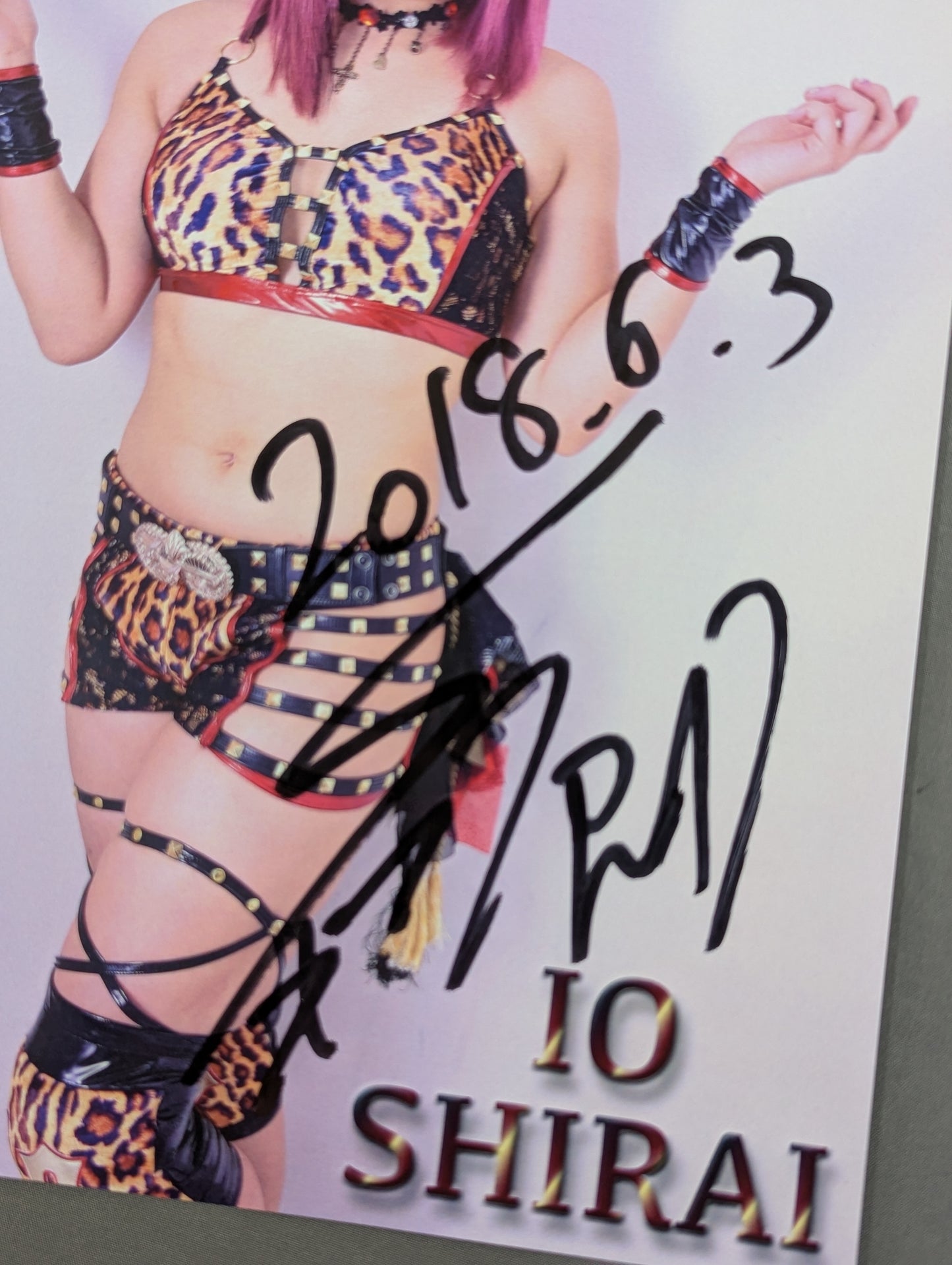 Io Shirai (Iyo Sky) hand signed autograph Pro-Photo (A-2)