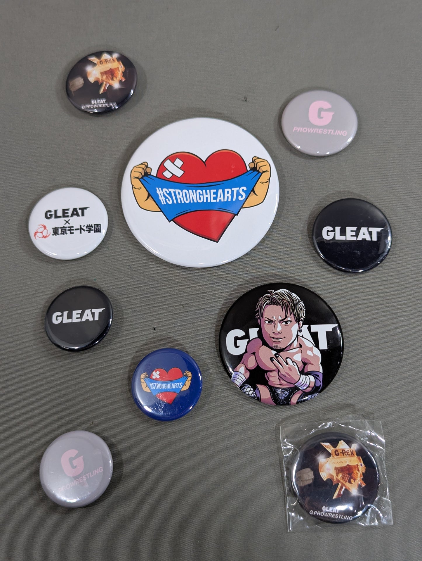 GLEAT PinBack button set