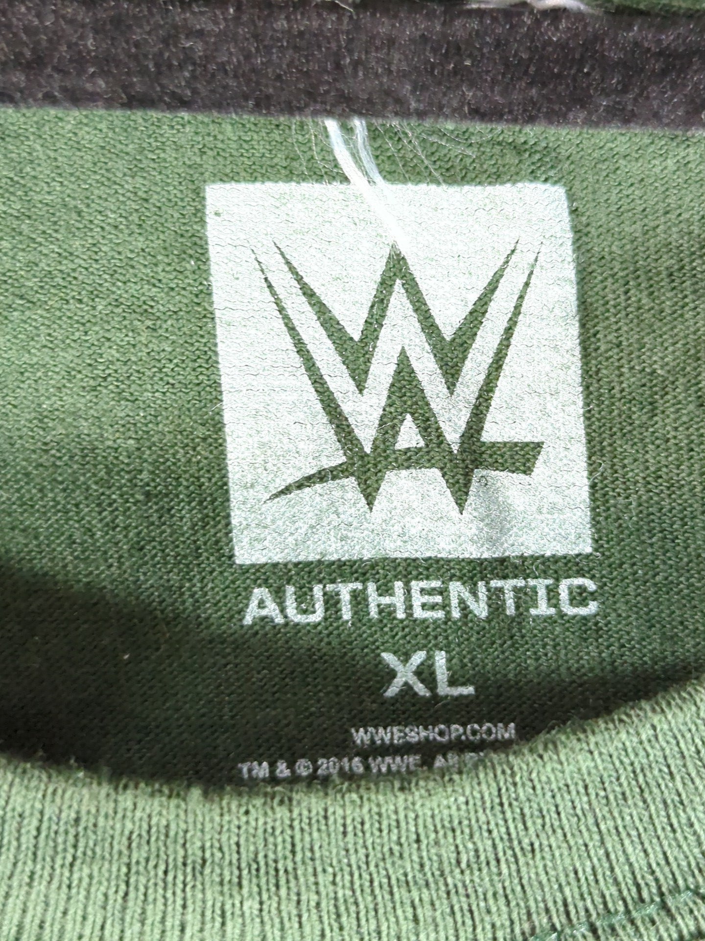 WWE LIVE JAPAN 2016「JULY 1-2」ピクチャーTシャツ(WWE(2016) / モスグリーン)