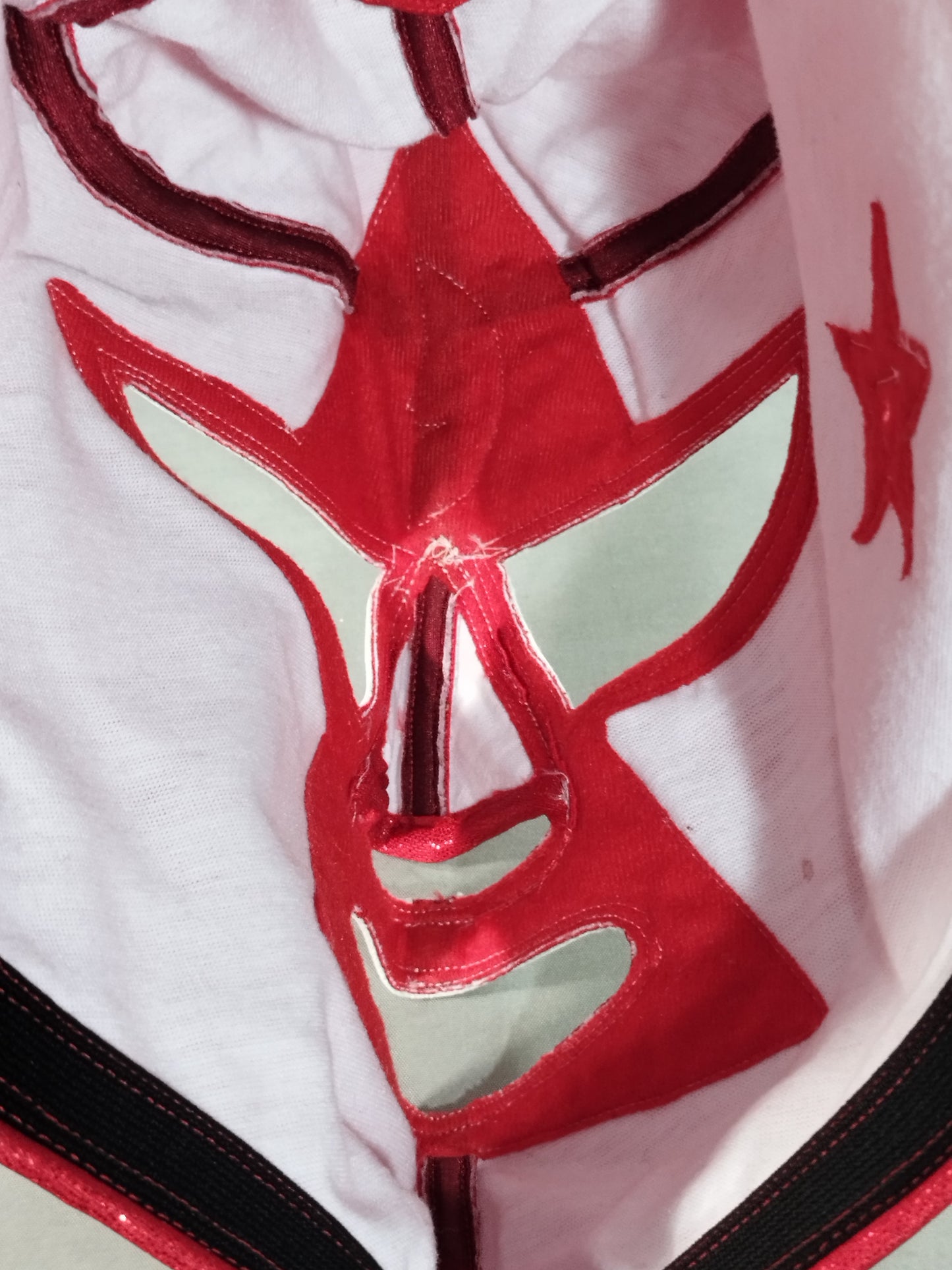 Mil Mascaras