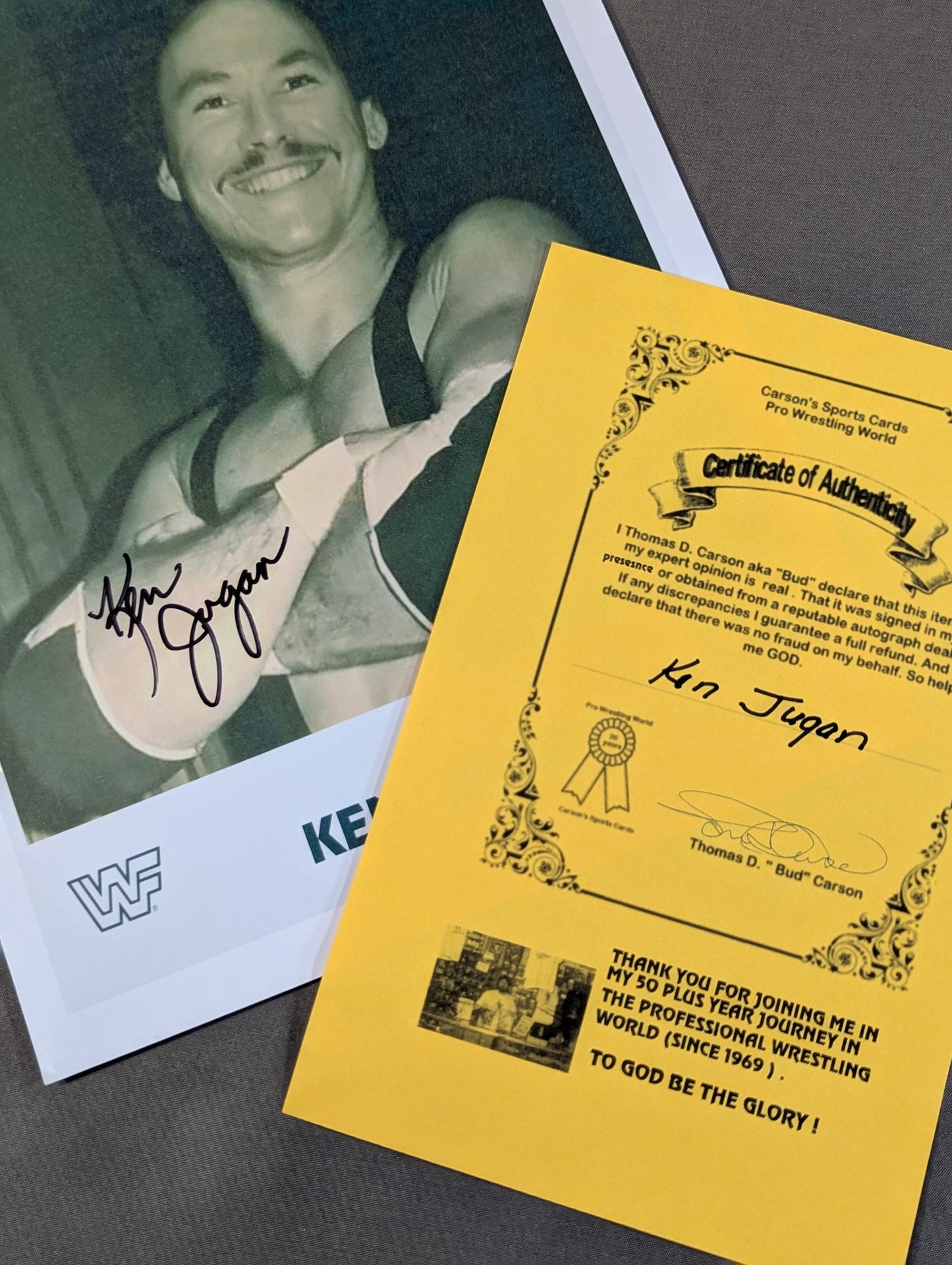 Ken Joo-gang hand signed autograph Black and White Pro-Photo