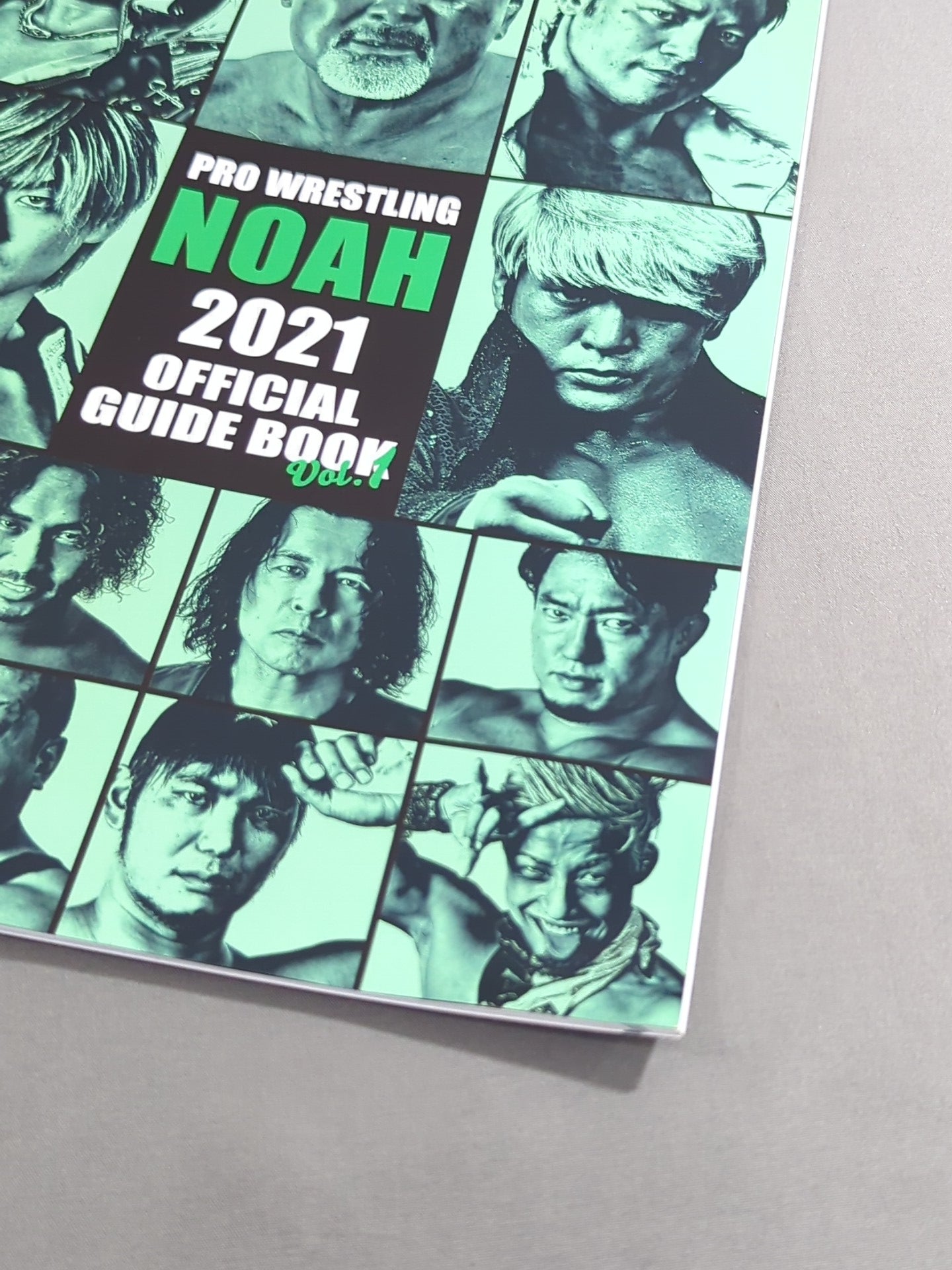 NOAH / 2021 OFFICIAL GUIDE BOOK vol.1