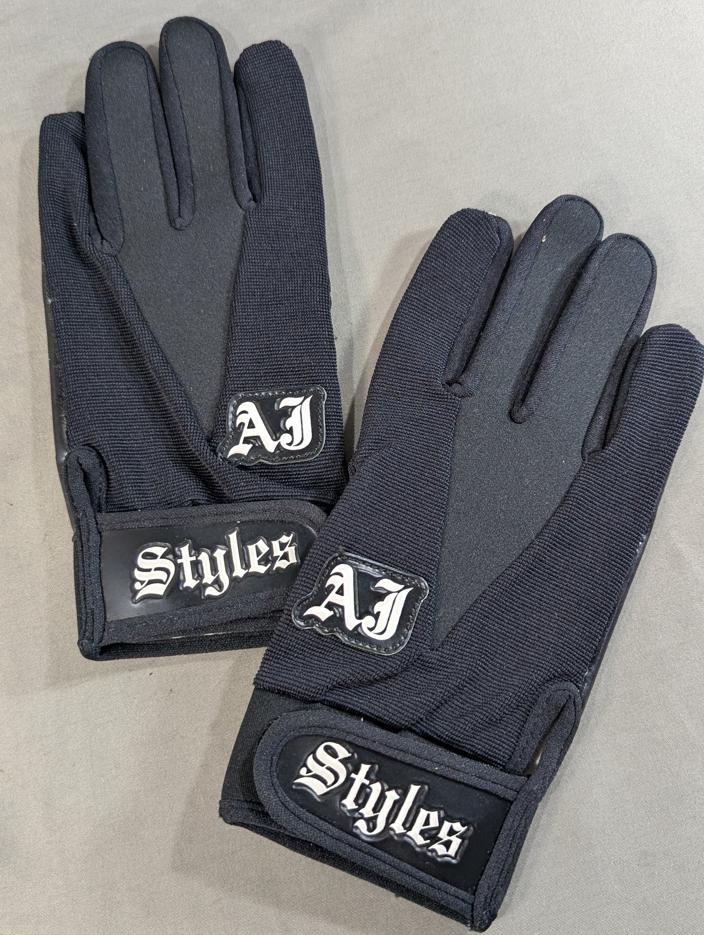 ★AJ Styles BULLET CLUB Gloves ★